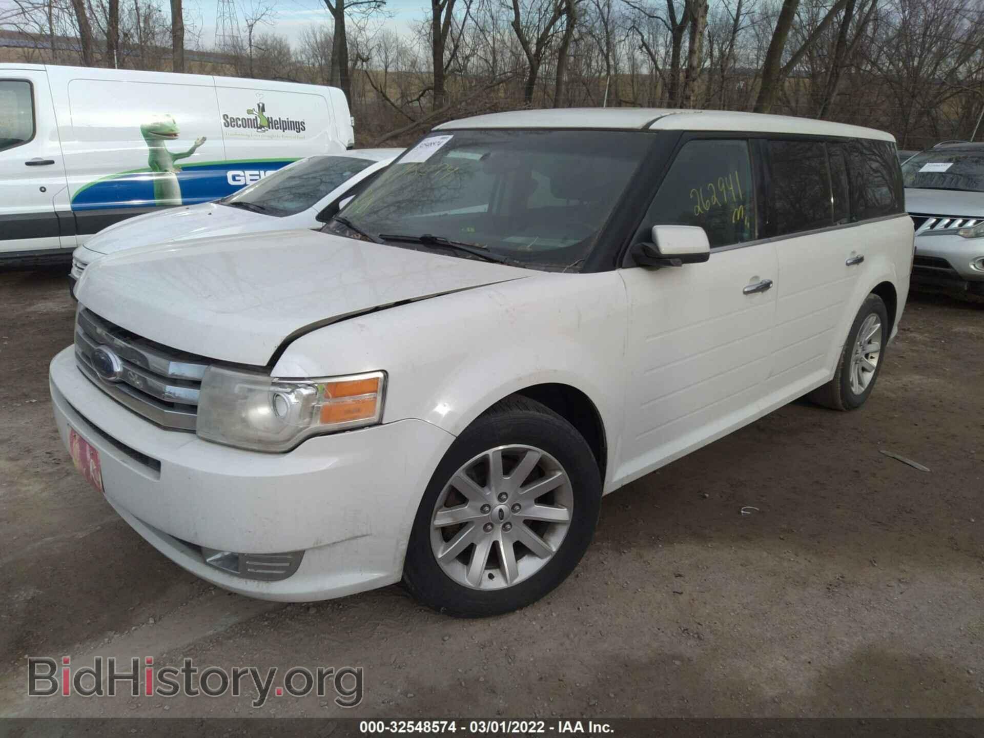 2009 FORD FLEX - VIN: 2FMDK52C39BA01893 - Фото 2
