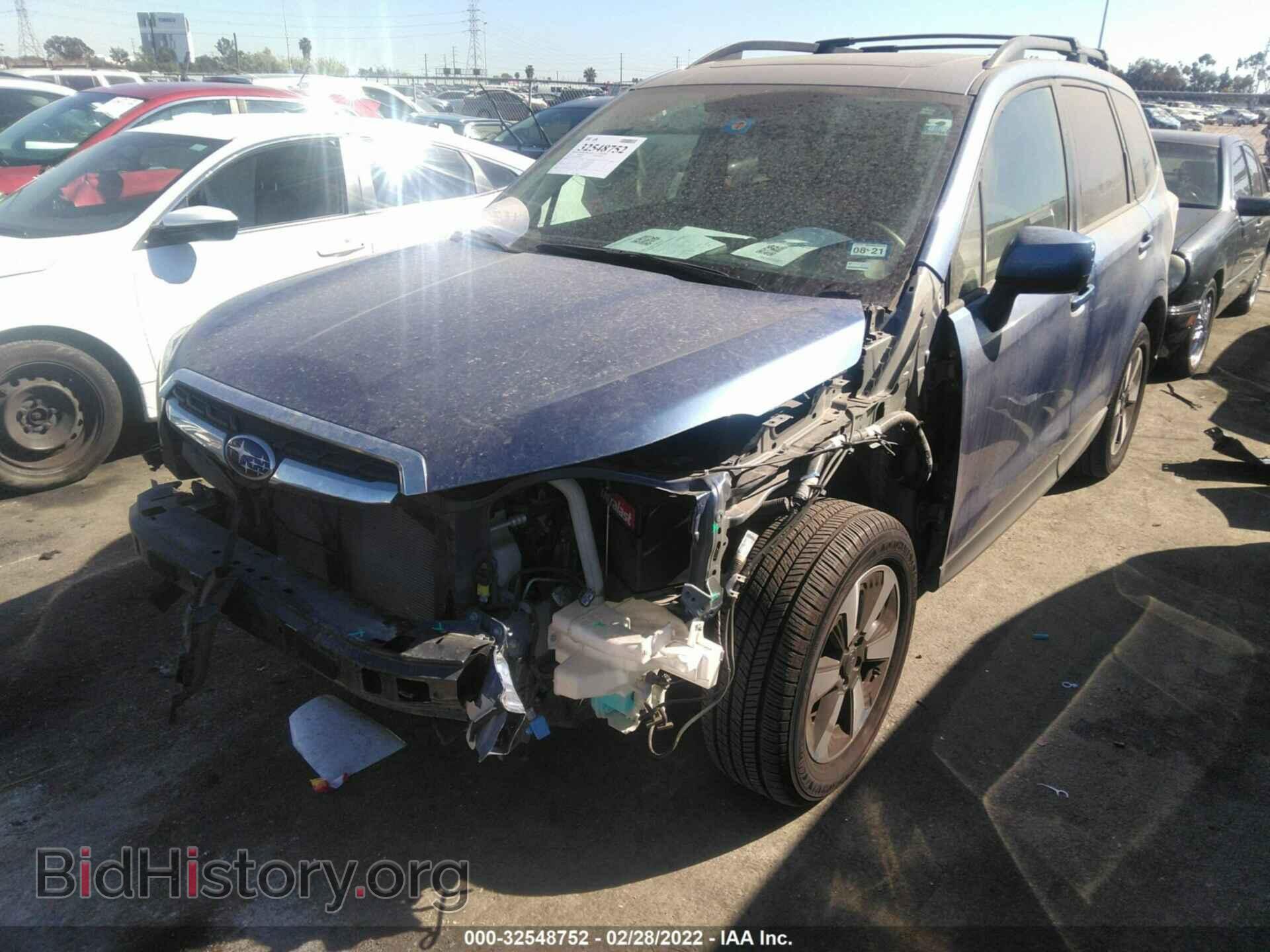 2017 SUBARU FORESTER - VIN: JF2SJAEC0HH584820 - Фото 2