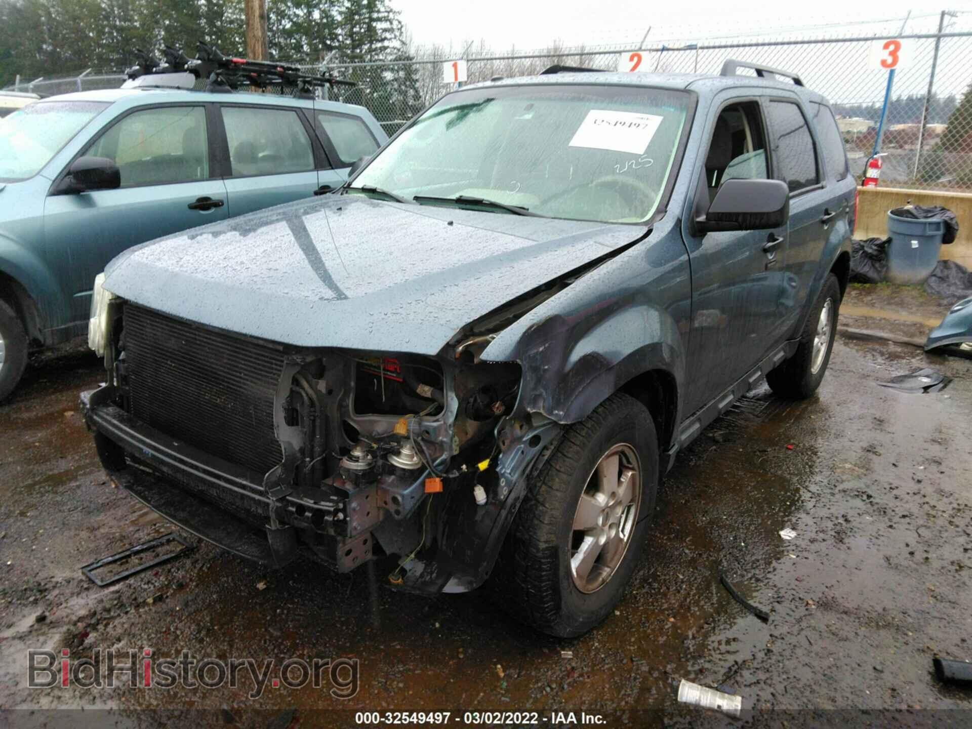 2011 FORD ESCAPE - VIN: 1FMCU9DG2BKC38030 - Photo 2