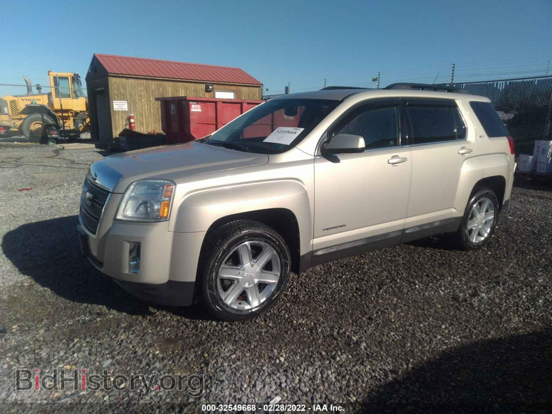 2011 GMC TERRAIN - VIN: 2CTFLVE52B6375065 - Фото 2