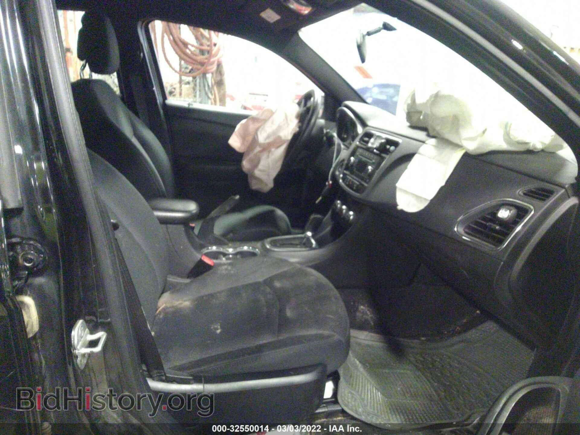 2011 CHRYSLER 200 - VIN: 1C3BC4FB2BN566669 - Фото 5