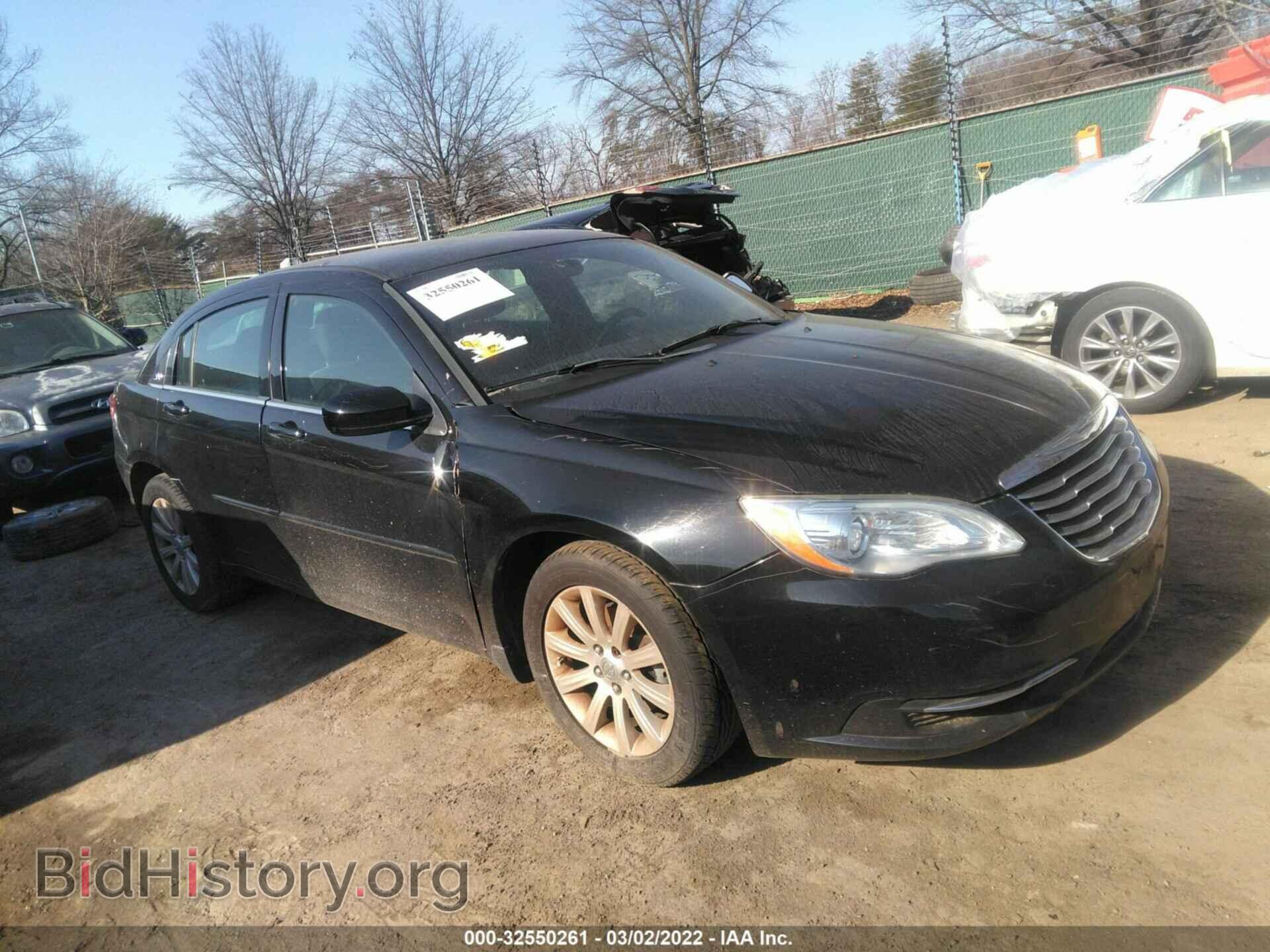 Фотография 1C3CCBBB5DN666377 - CHRYSLER 200 2013