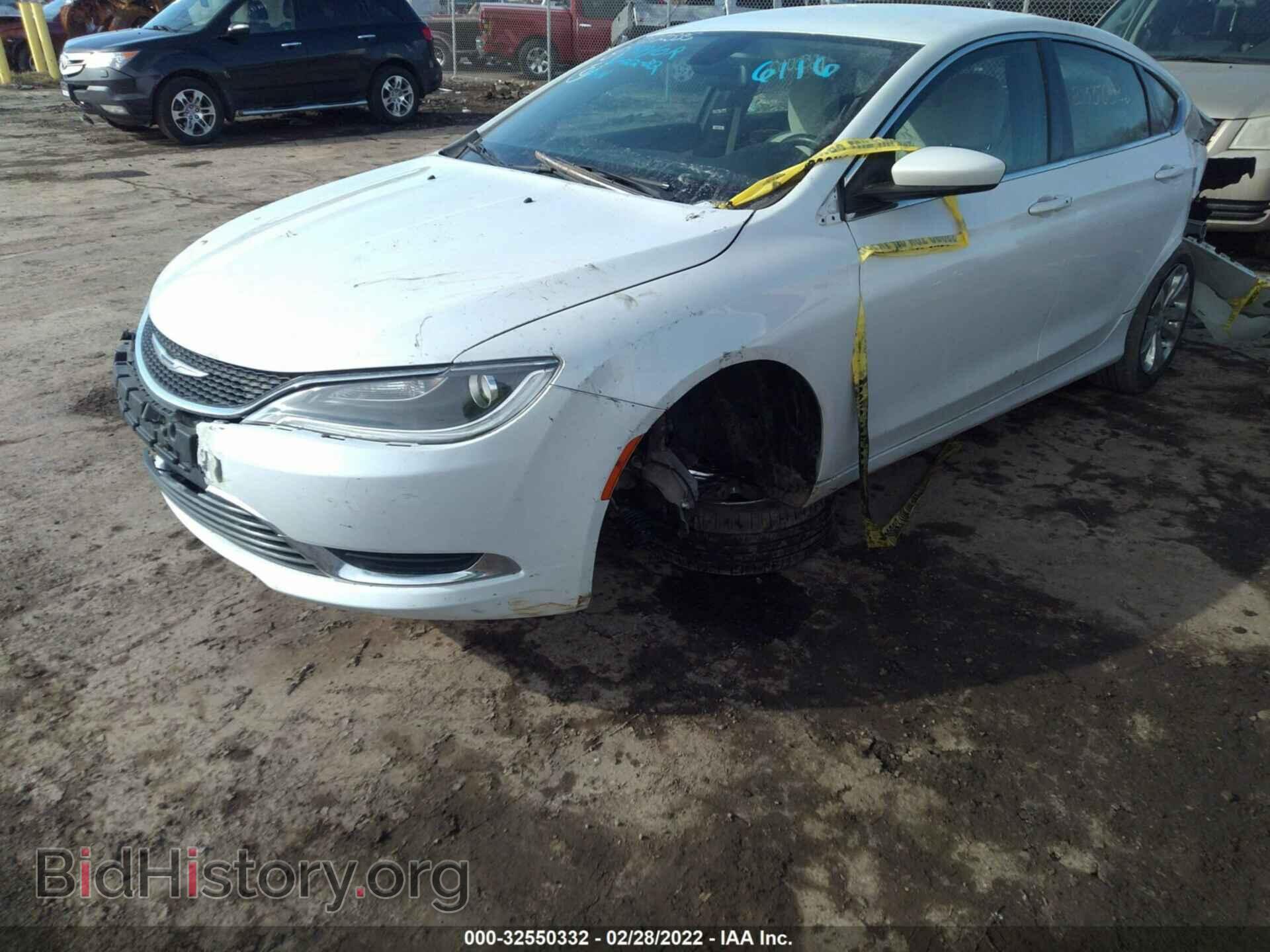 2015 CHRYSLER 200 - VIN: 1C3CCCAB5FN626116 - Фото 2