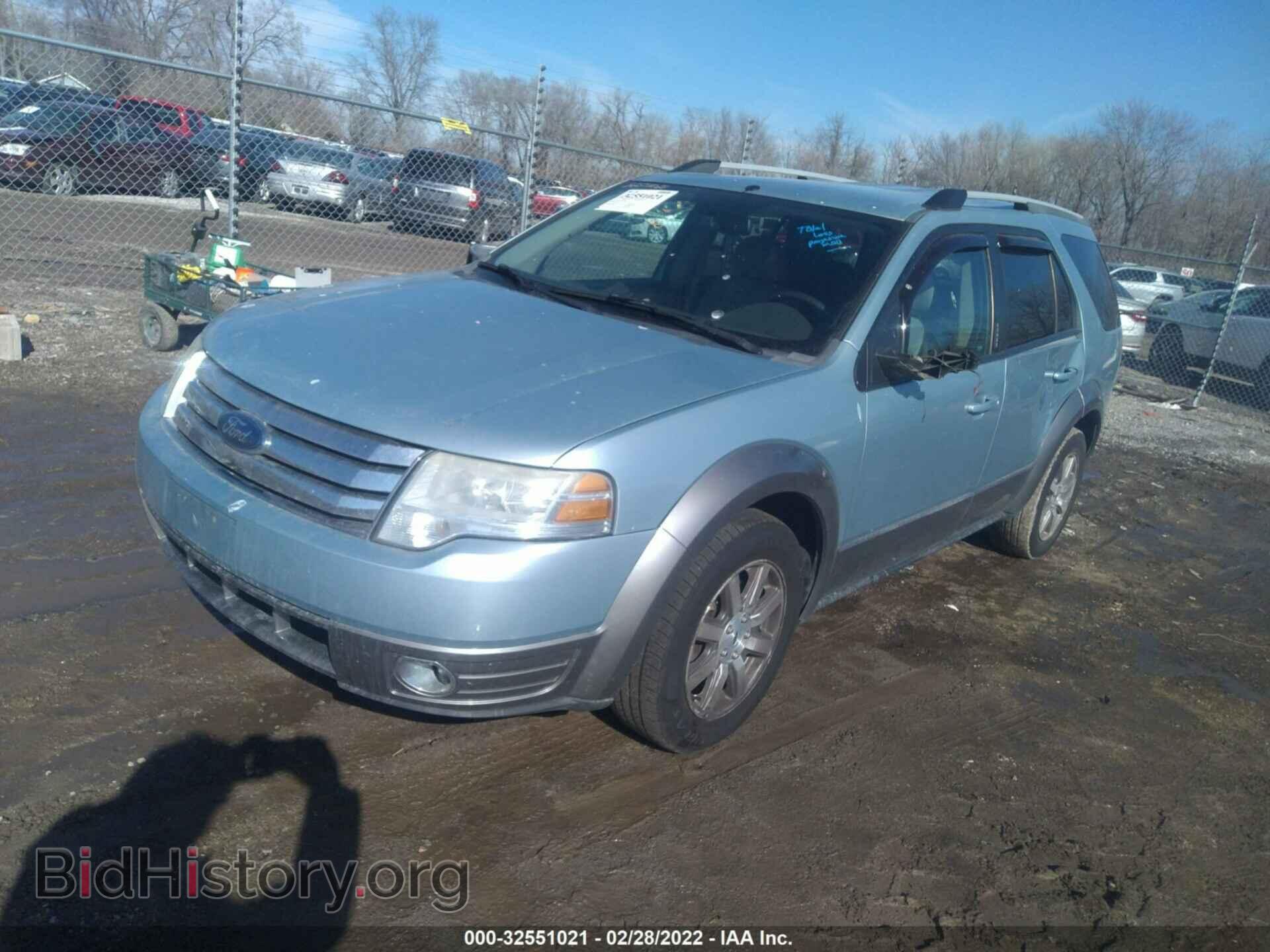 2008 FORD TAURUS X - VIN: 1FMDK02W28GA15773 - Фото 2