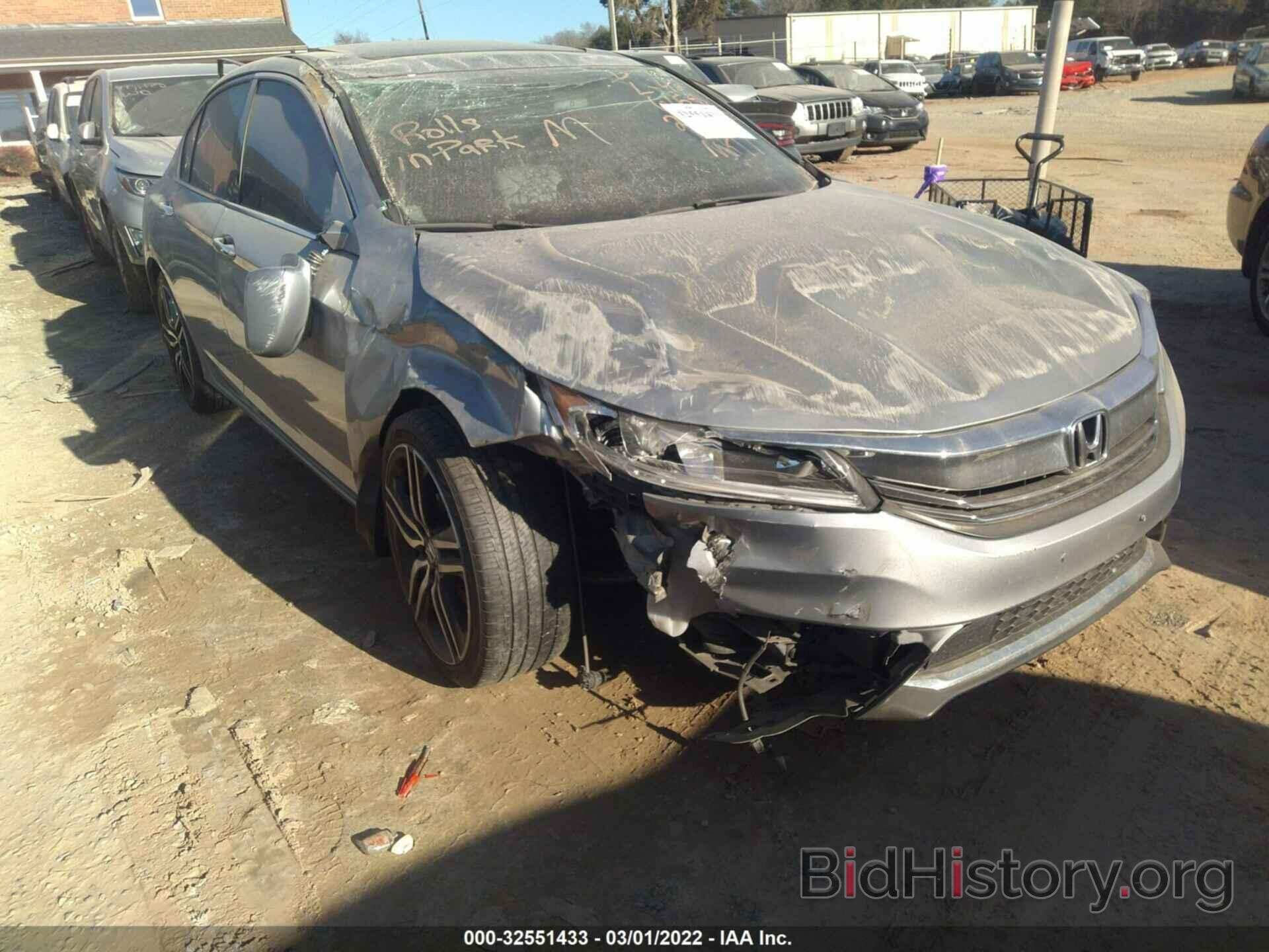 Photo 1HGCR3F0XHA036152 - HONDA ACCORD SEDAN 2017