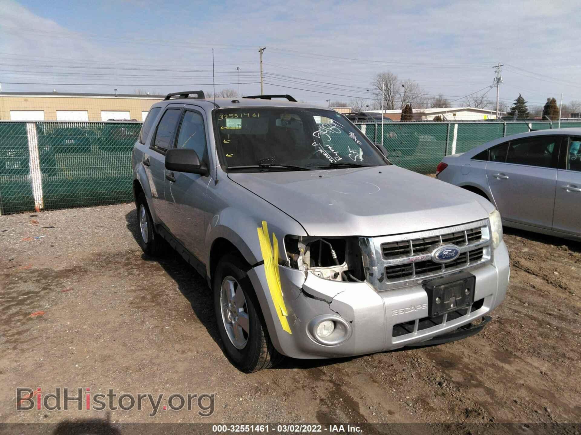Photo 1FMCU0DG3AKB66314 - FORD ESCAPE 2010