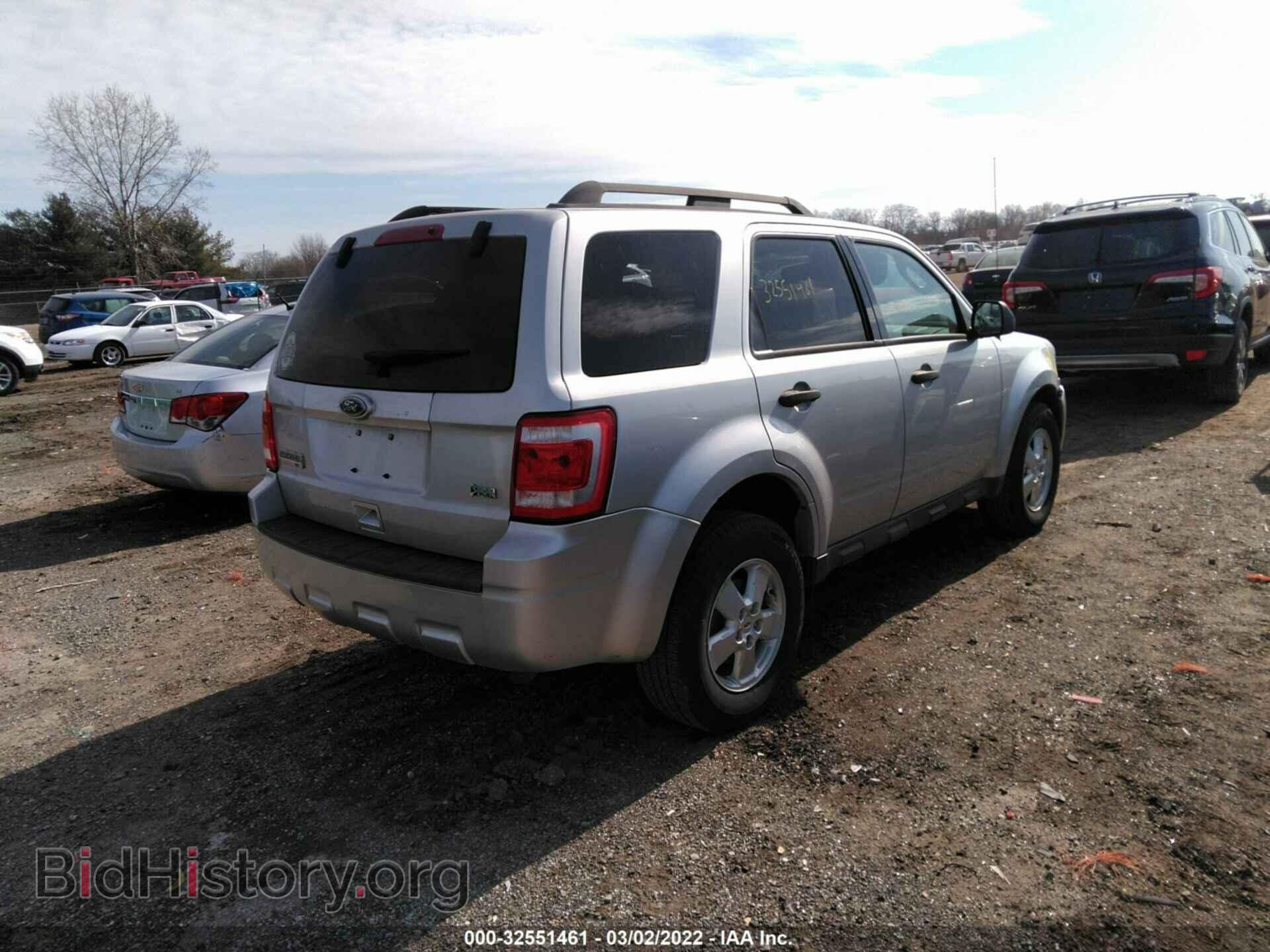 2010 FORD ESCAPE - VIN: 1FMCU0DG3AKB66314 - Фото 4