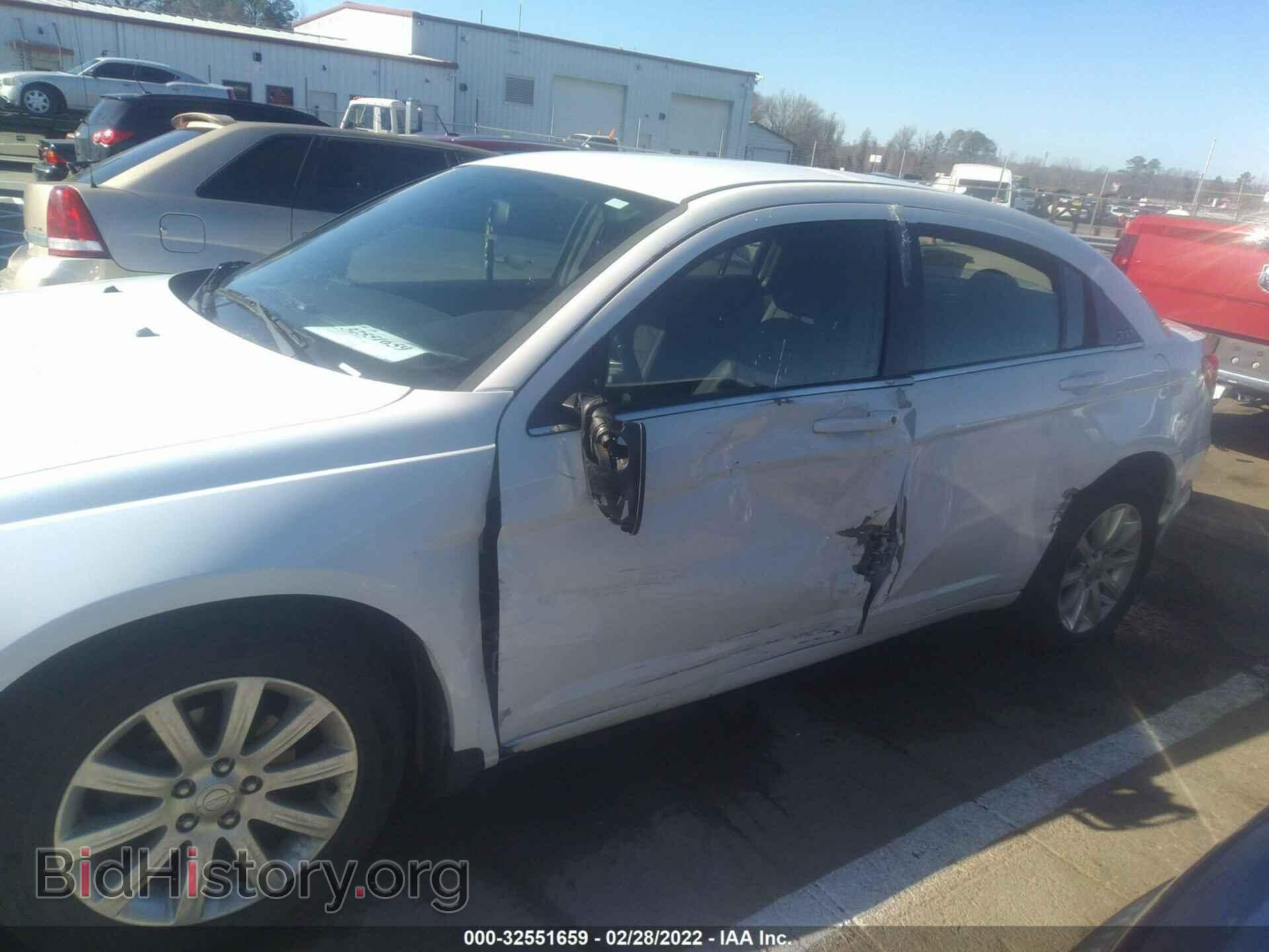 2013 CHRYSLER 200 - VIN: 1C3CCBBB4DN603710 - Фото 6