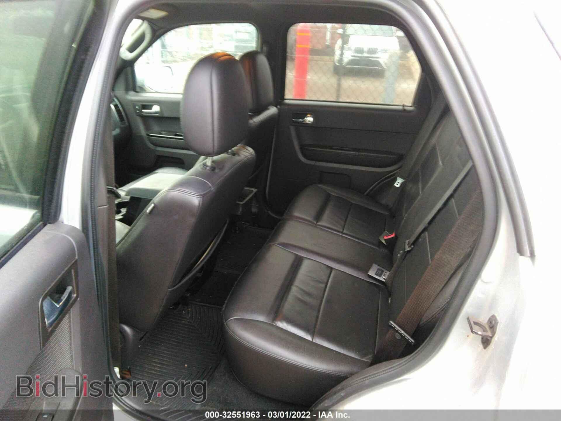 2011 FORD ESCAPE - VIN: 1FMCU0EG8BKA37971 - Photo 8