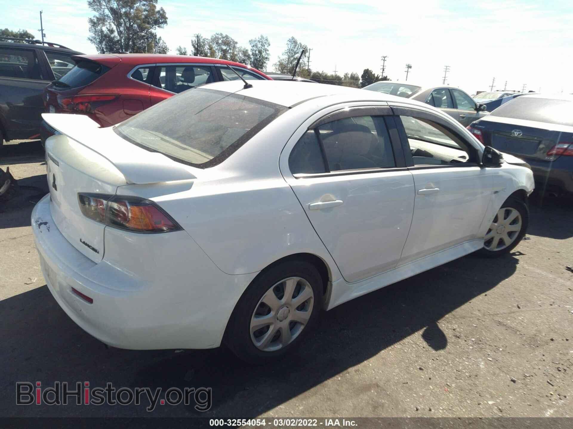 2015 MITSUBISHI LANCER - VIN: JA32U2FU4FU019931 - Фото 4