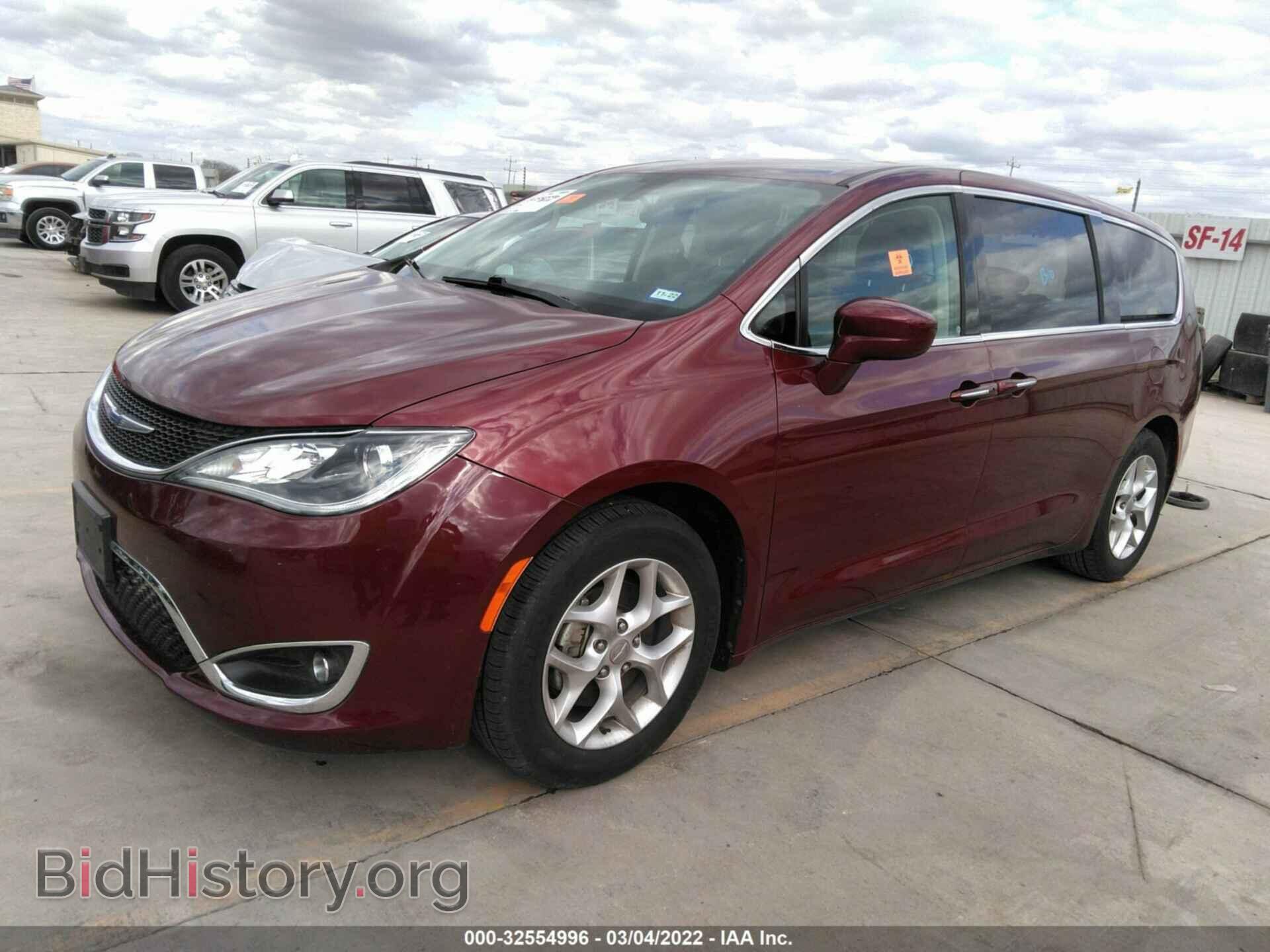 2018 CHRYSLER PACIFICA - VIN: 2C4RC1FG0JR358120 - Фото 2