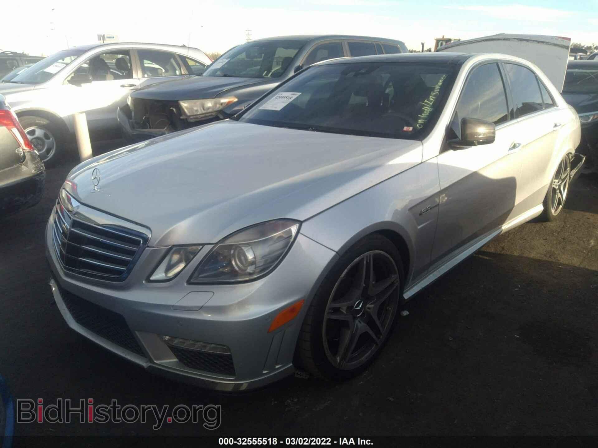 2011 MERCEDES-BENZ E-CLASS - VIN: WDDHF7HB0BA415662 - Фото 2
