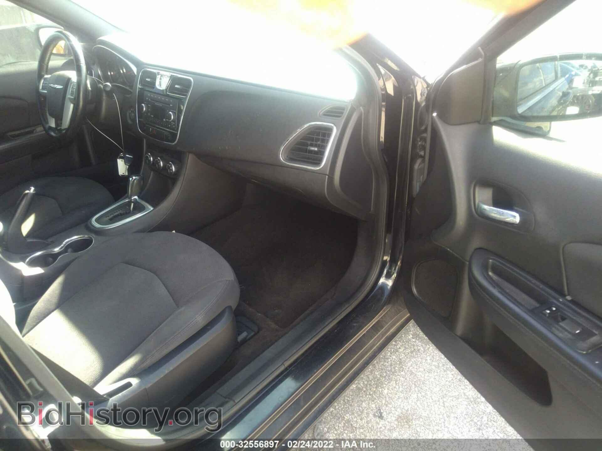 2014 CHRYSLER 200 - VIN: 1C3CCBBG8EN114465 - Фото 5