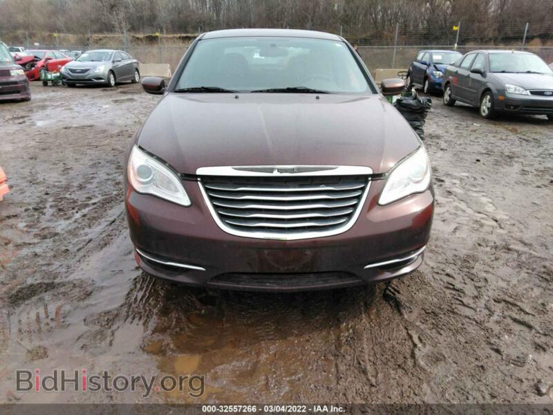 2013 Chrysler 200 (VIN 1C3CCBBB0DN723018) — фото 6 из 11