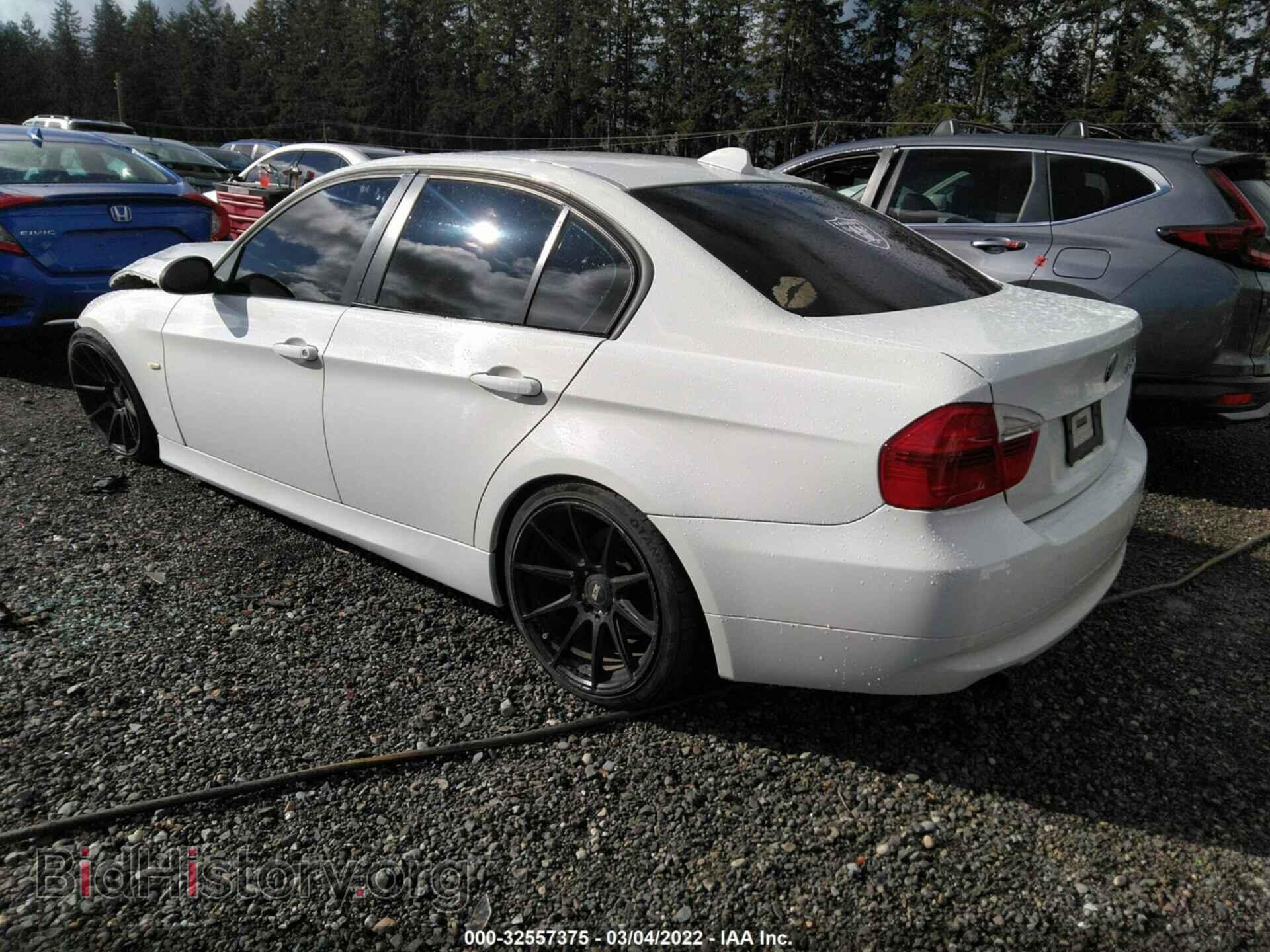 2006 BMW 3 SERIES - VIN: WBAVD13576KV00951 - Фото 3