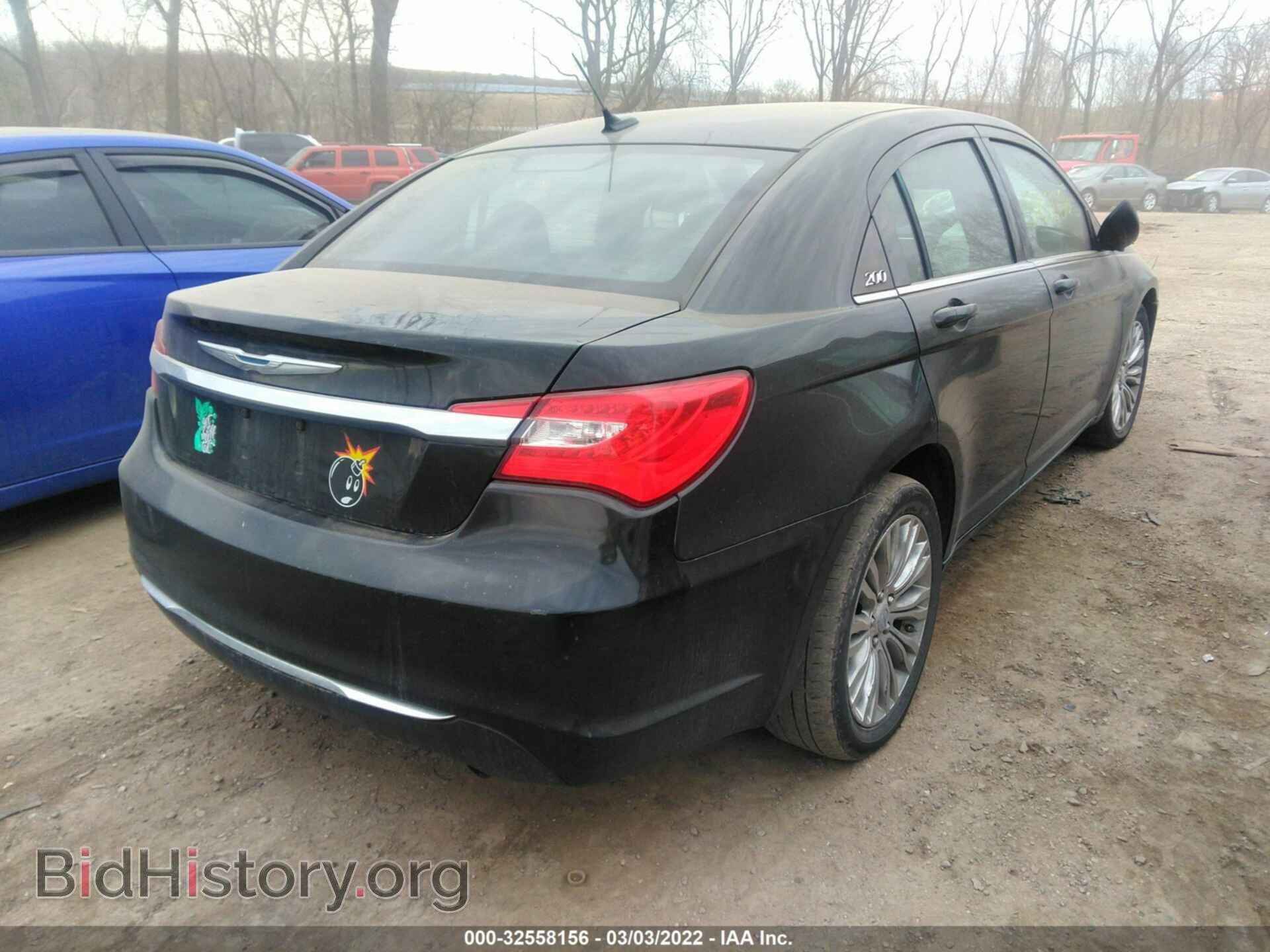 2012 CHRYSLER 200 - VIN: 1C3CCBABXCN257131 - Фото 4