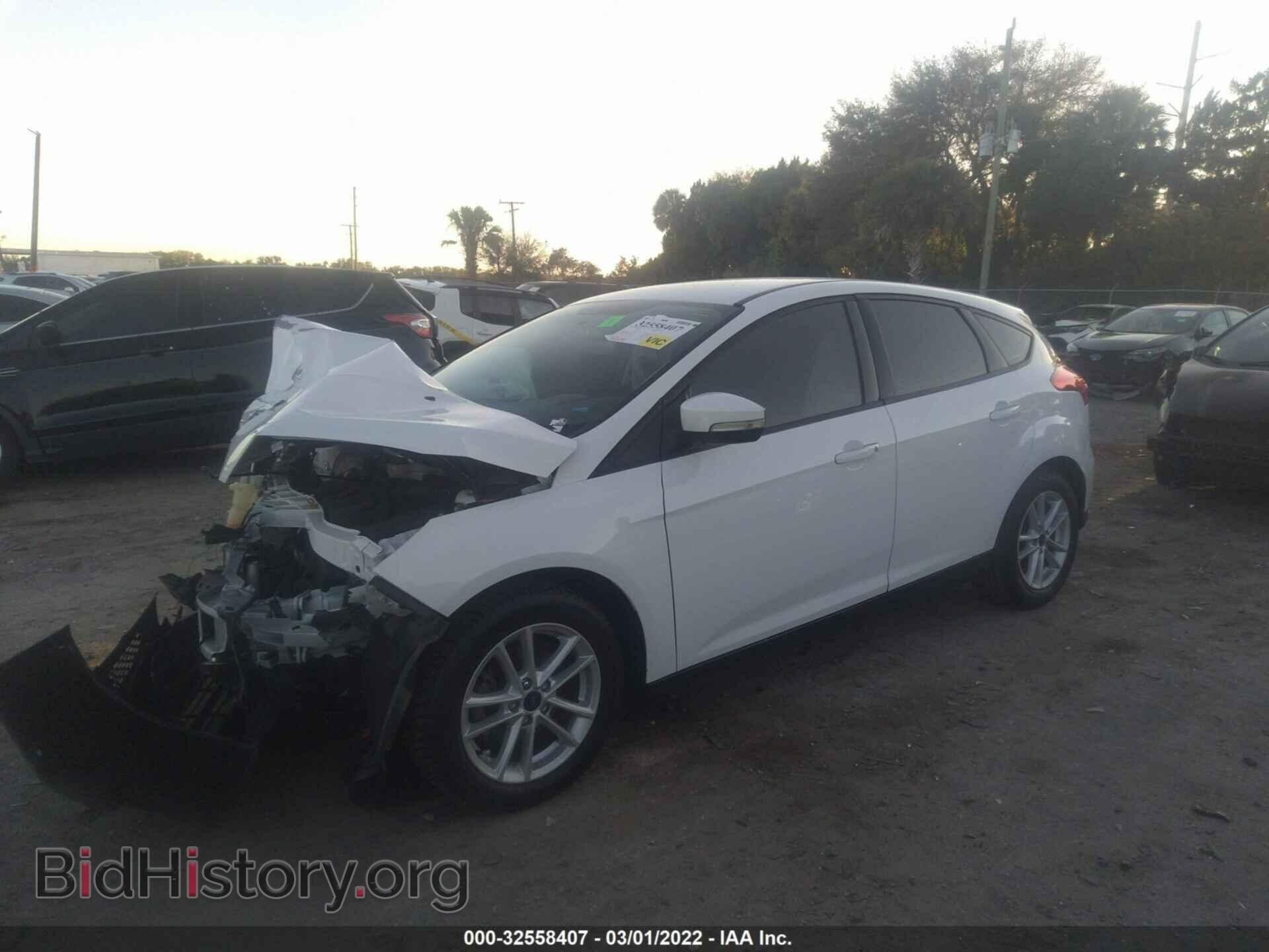 2017 FORD FOCUS - VIN: 1FADP3K25HL228024 - Фото 2