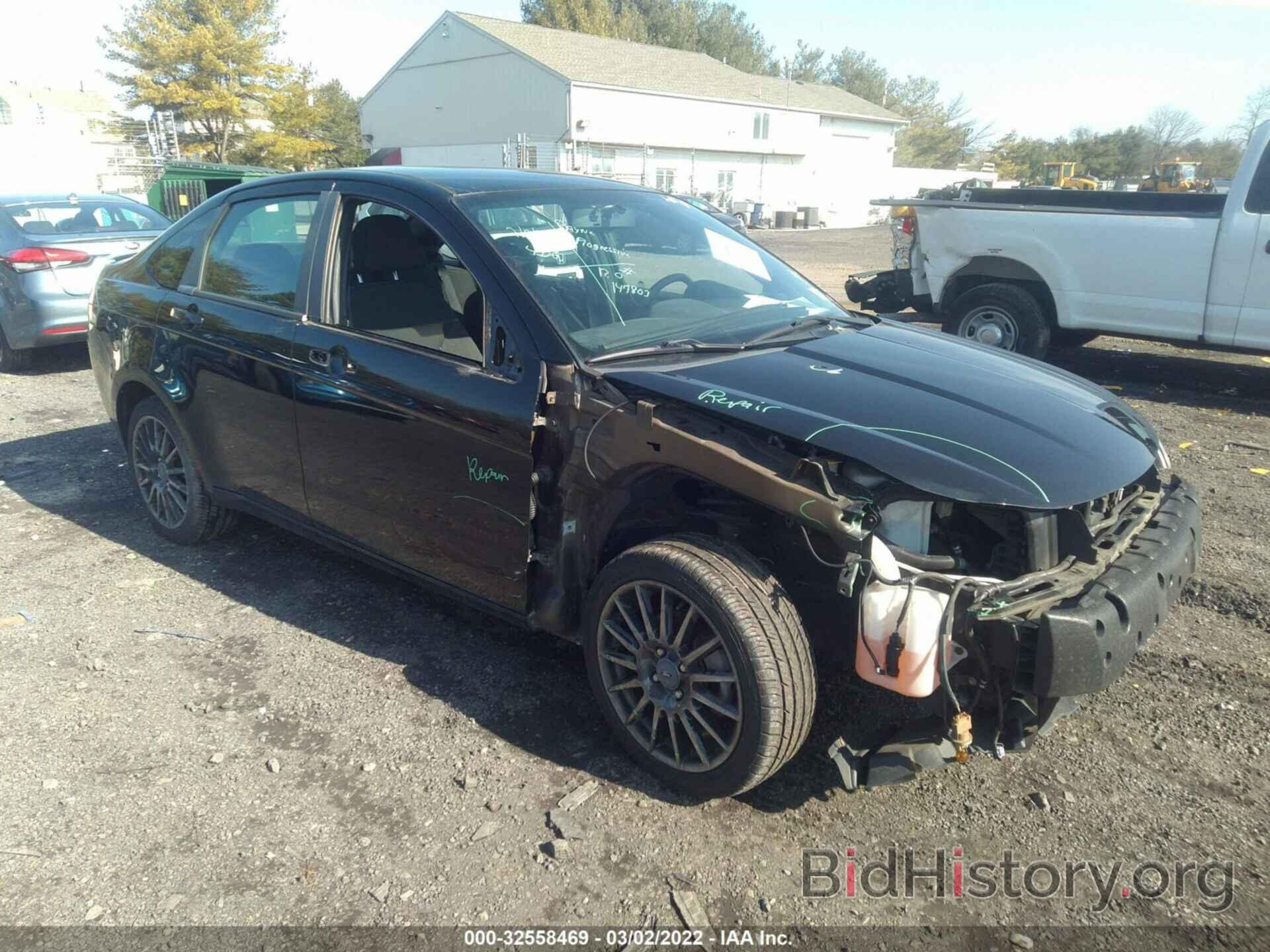 Photo 1FAHP3GN8AW182973 - FORD FOCUS 2010