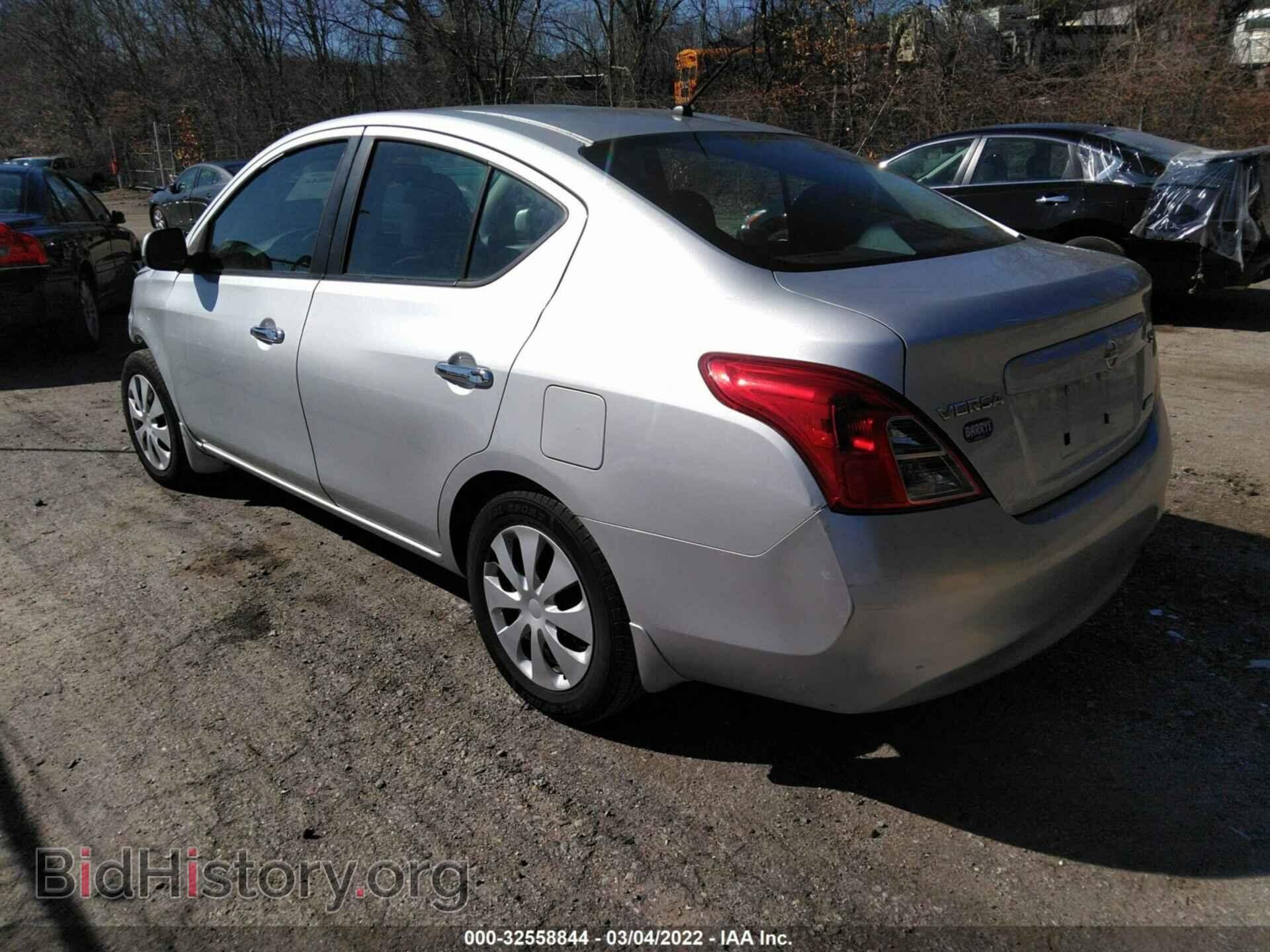 2012 NISSAN VERSA - VIN: 3N1CN7AP2CL842948 - Фото 3