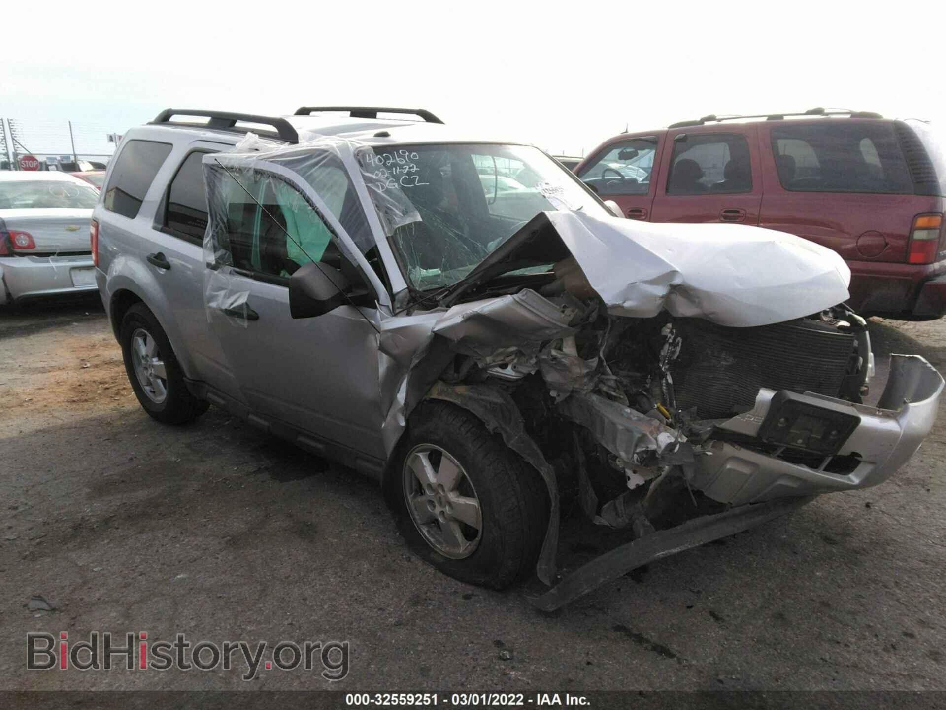 Фотография 1FMCU0D77CKB78159 - FORD ESCAPE 2012