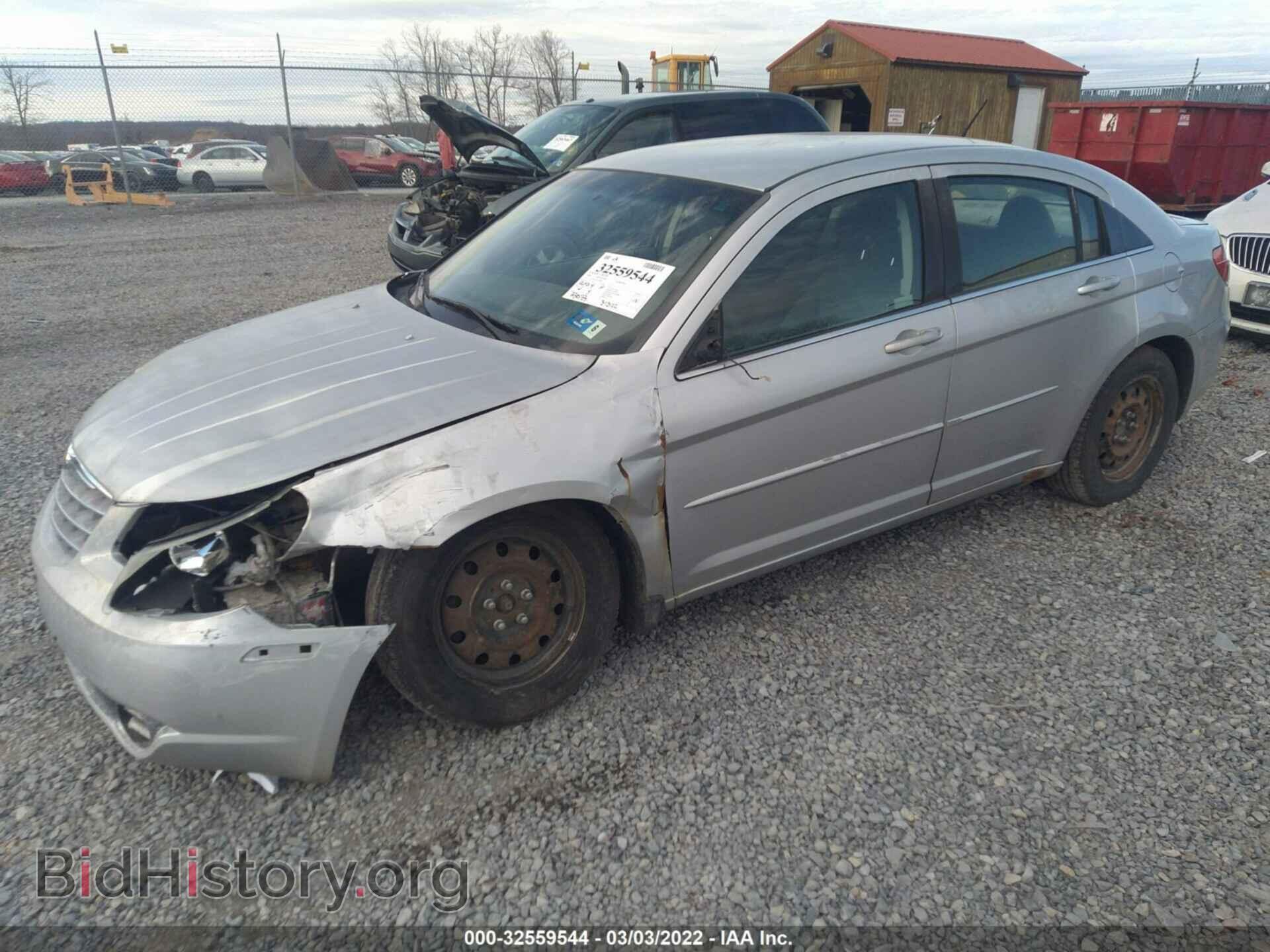 2008 CHRYSLER SEBRING - VIN: 1C3LC46K98N152611 - Фото 2