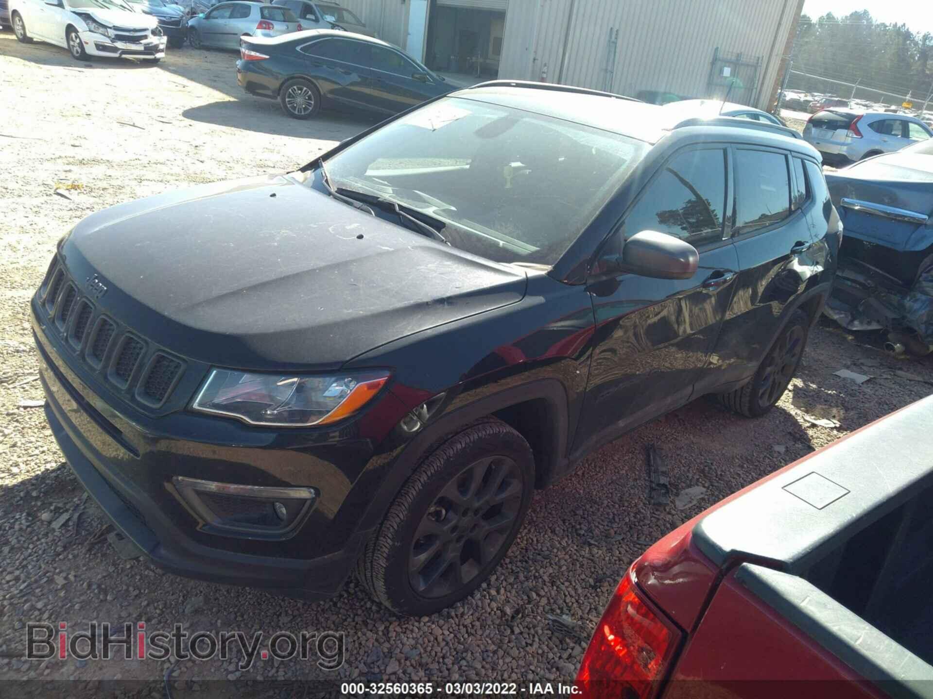2021 JEEP COMPASS - VIN: 3C4NJDEB4MT556907 - Фото 2