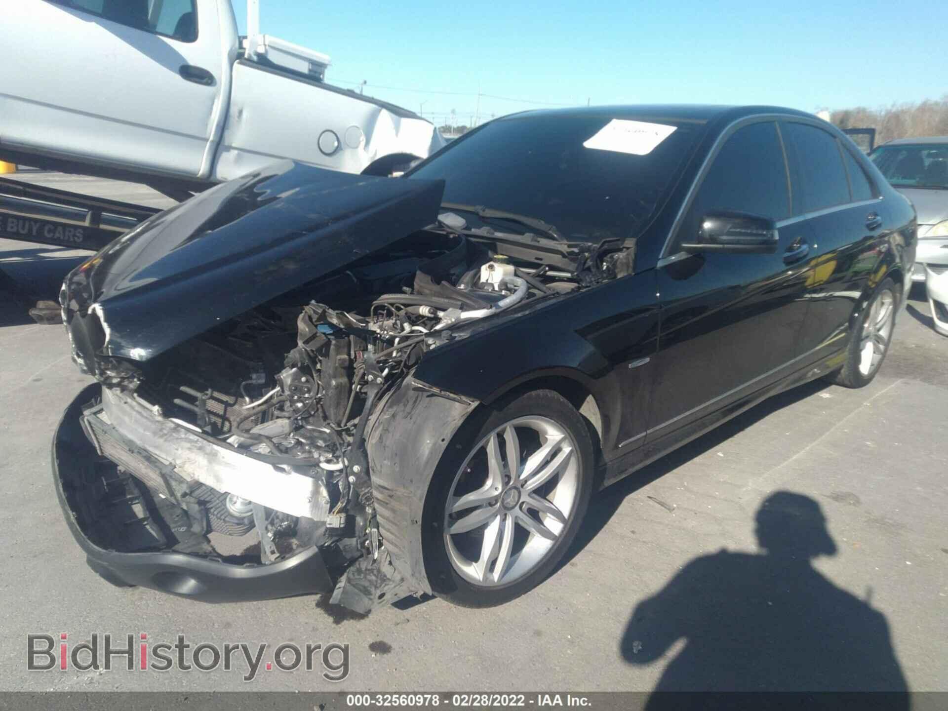2012 MERCEDES-BENZ C-CLASS - VIN: WDDGF4HB4CA666065 - Фото 2