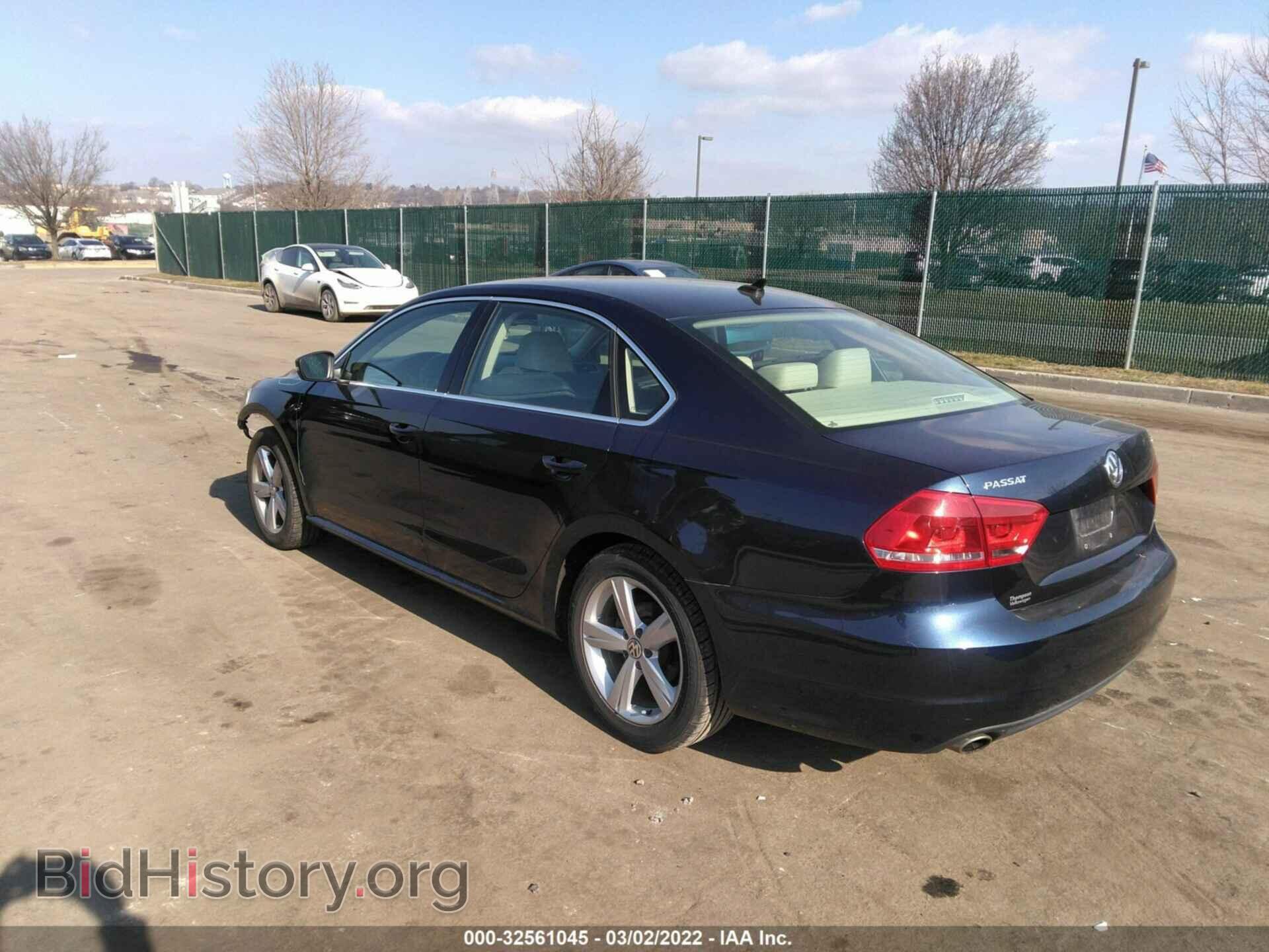 2014 VOLKSWAGEN PASSAT - VIN: 1VWBP7A3XEC020491 - Фото 3