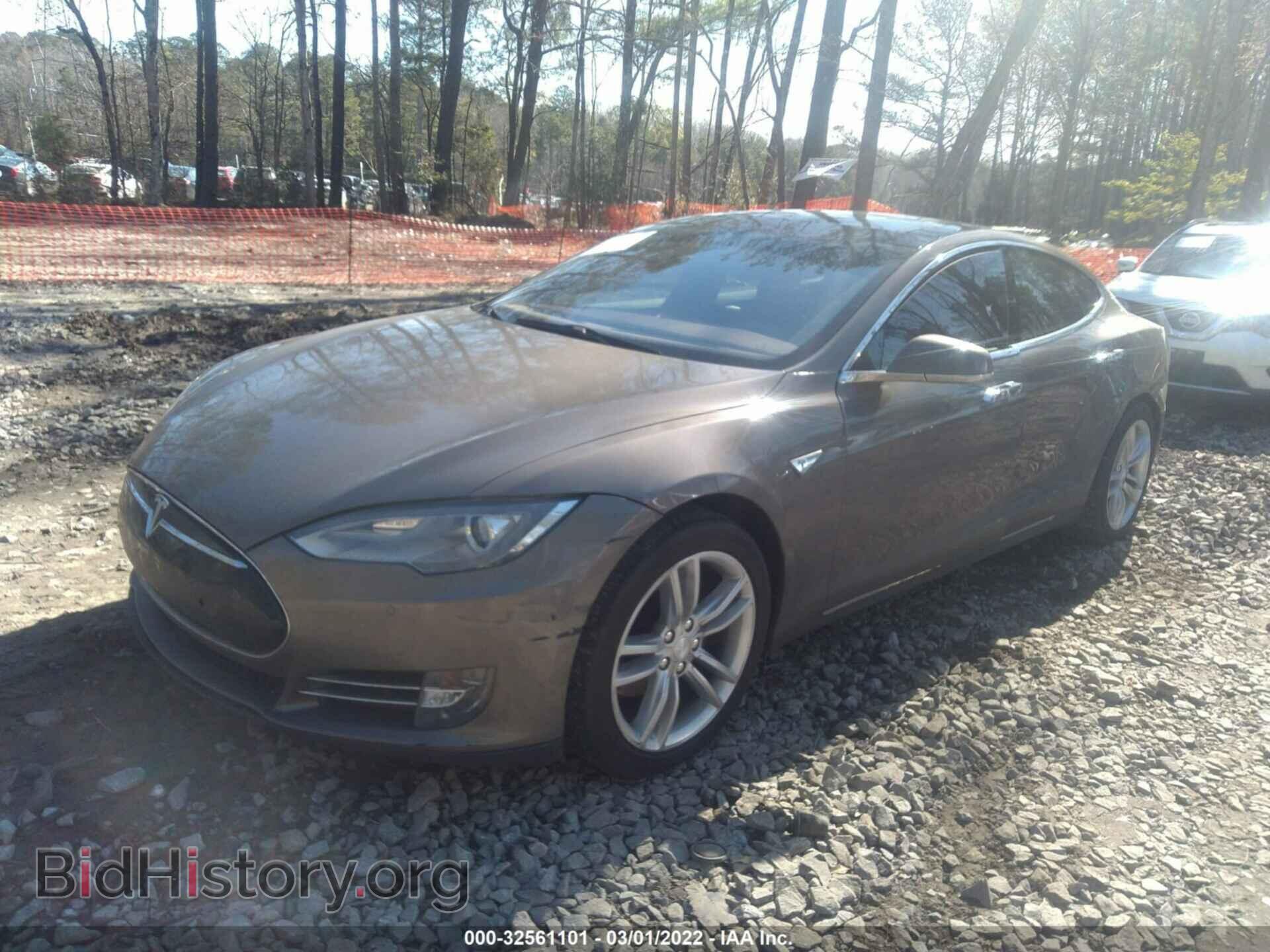 2015 TESLA MODEL S - VIN: 5YJSA1H29FF080376 - Фото 2