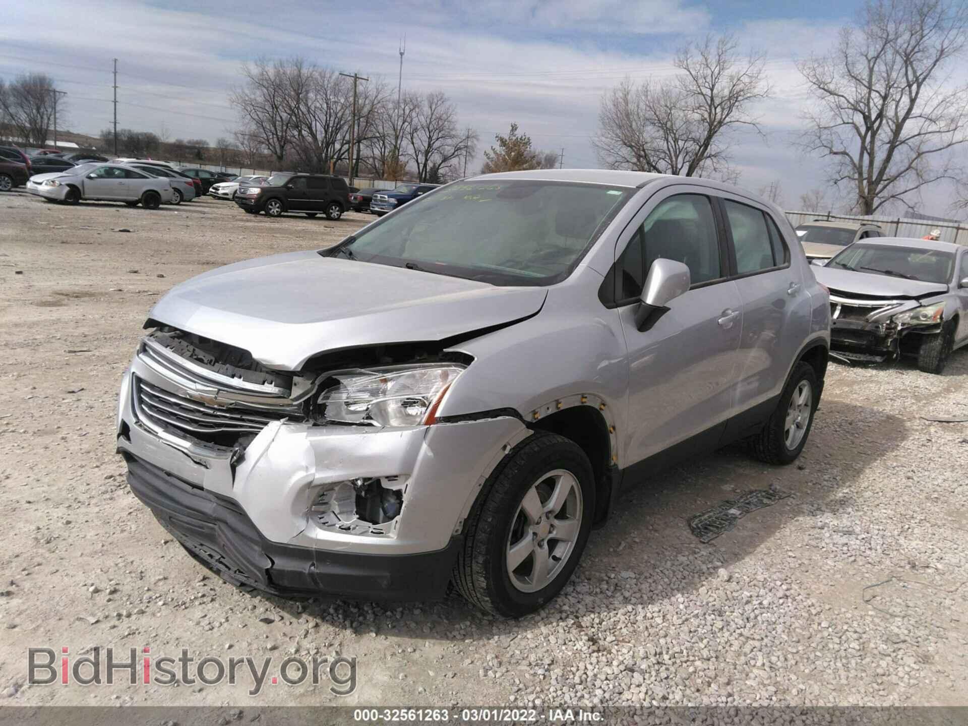 2016 CHEVROLET TRAX - VIN: KL7CJNSB3GB599204 - Фото 2