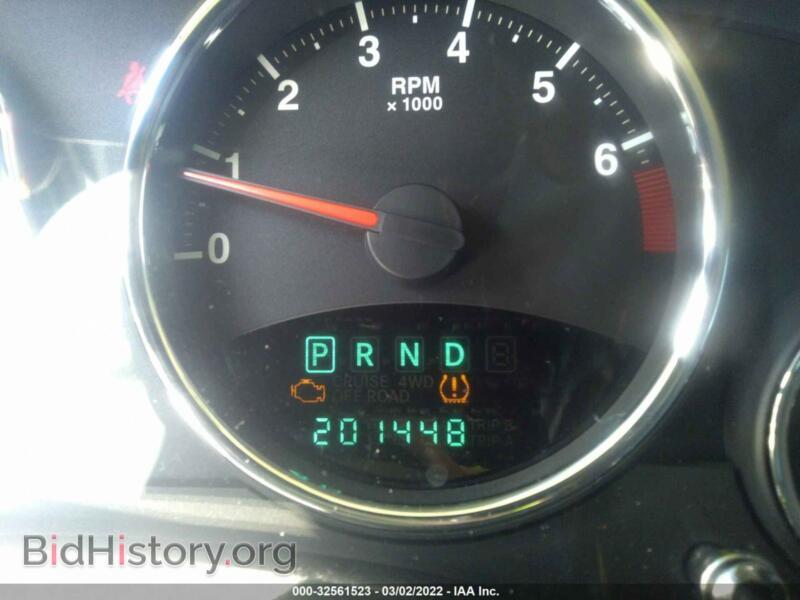 2011 Jeep COMPASS (VIN 1J4NT5FB0BD140395) — фото 7 из 11
