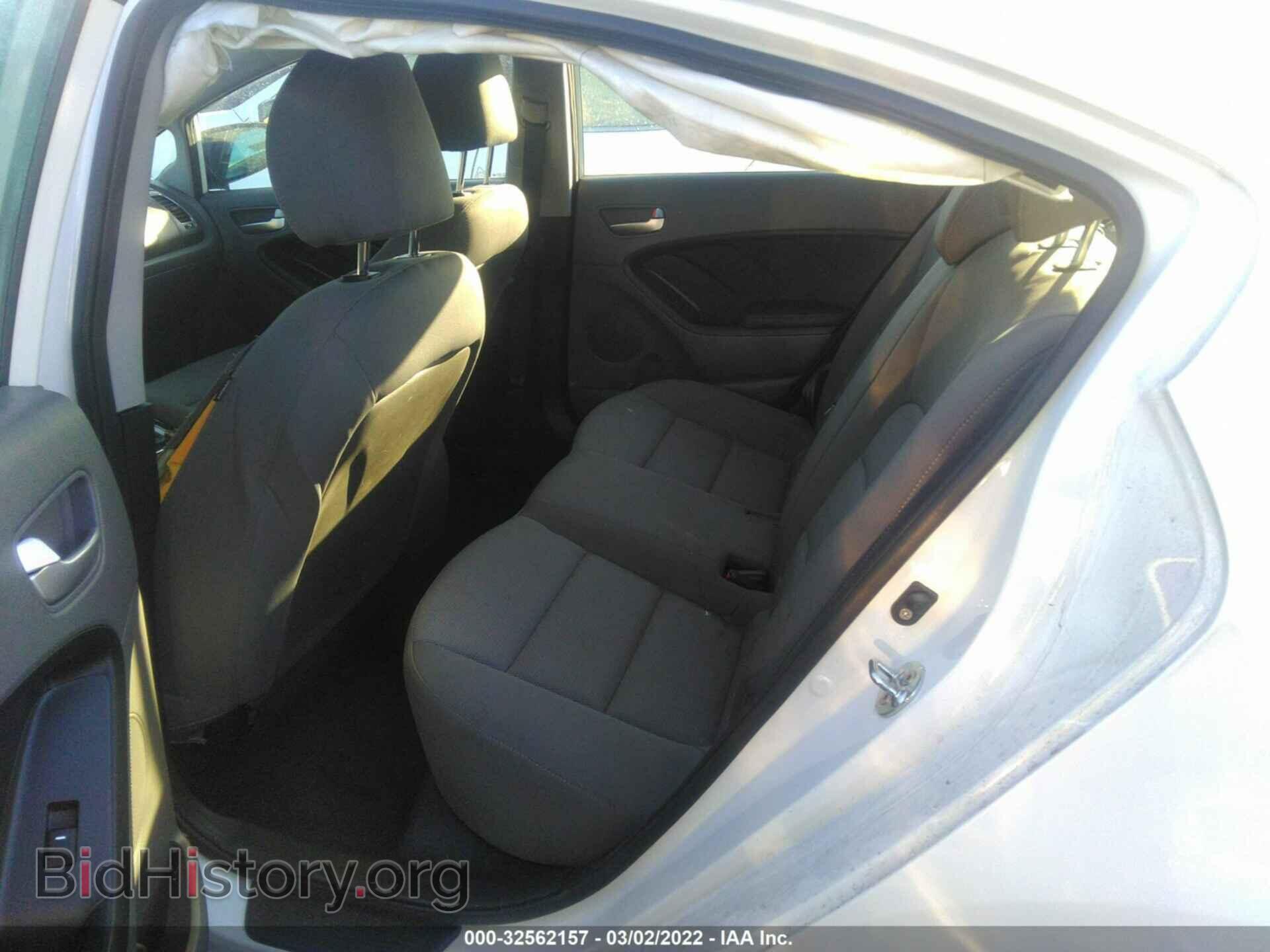 2017 KIA FORTE - VIN: 3KPFK4A79HE051815 - Фото 8