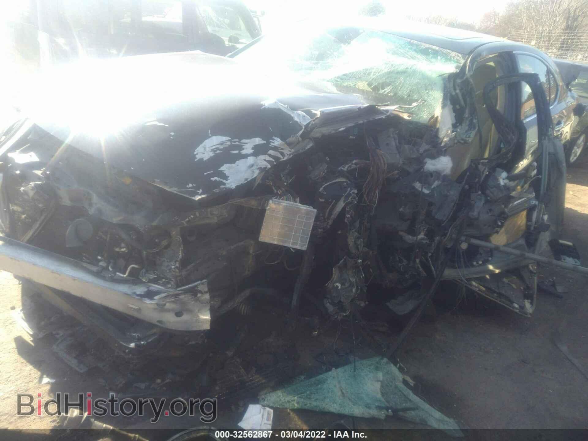 2009 LEXUS LS 460 - VIN: JTHCL46FX95001307 - Фото 2