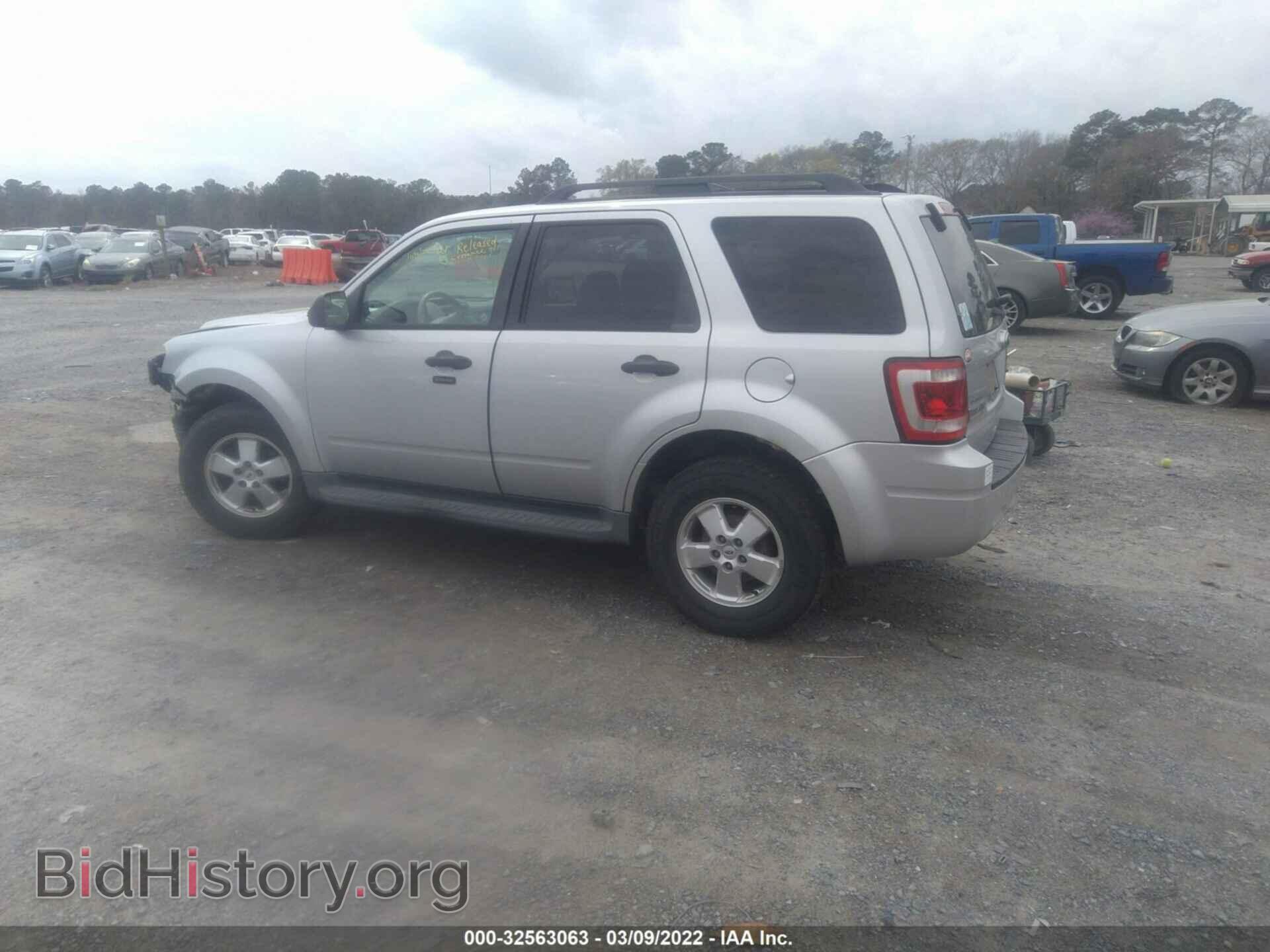 2012 FORD ESCAPE - VIN: 1FMCU0D71CKB37834 - Photo 3