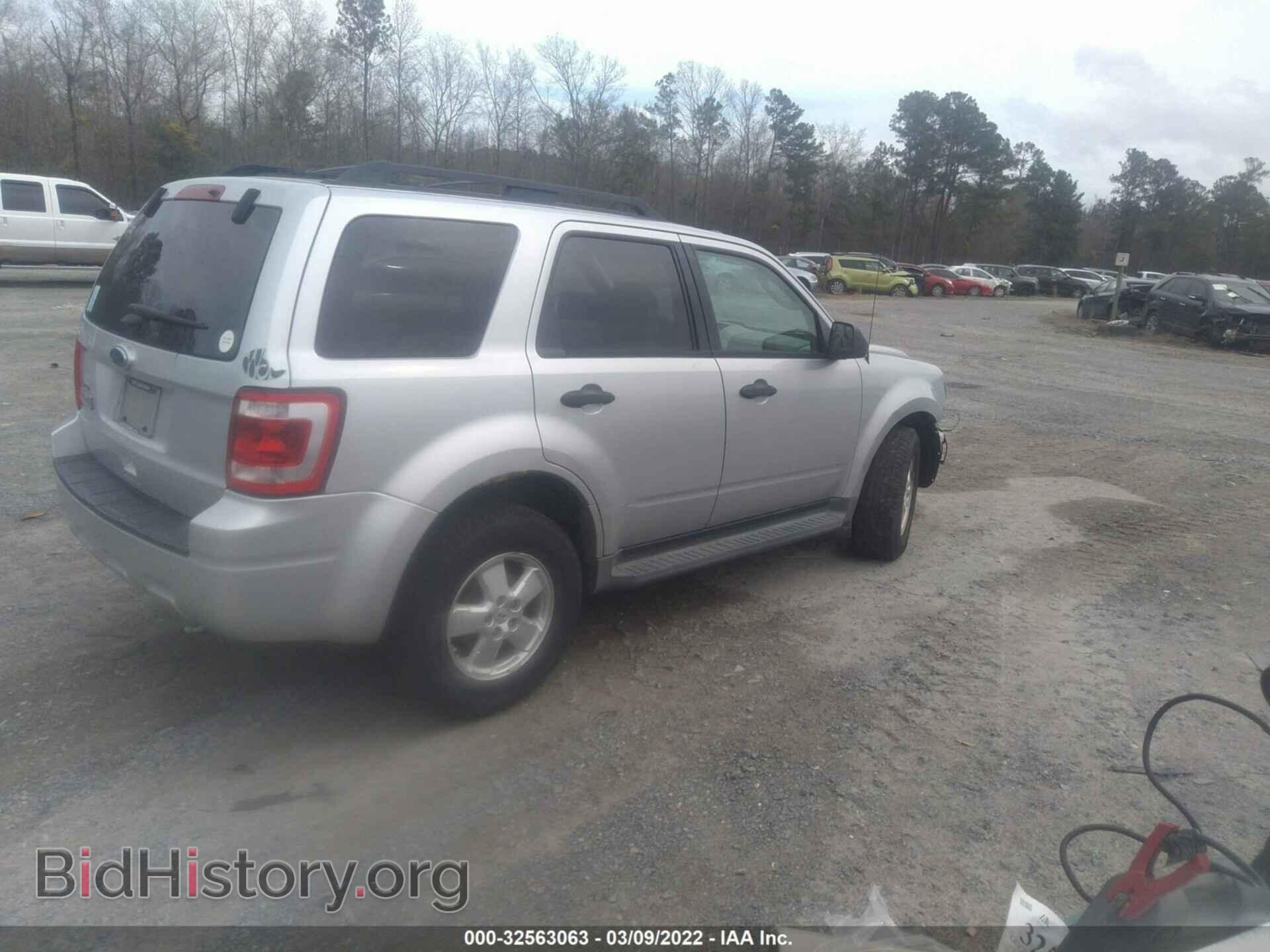 2012 FORD ESCAPE - VIN: 1FMCU0D71CKB37834 - Photo 4