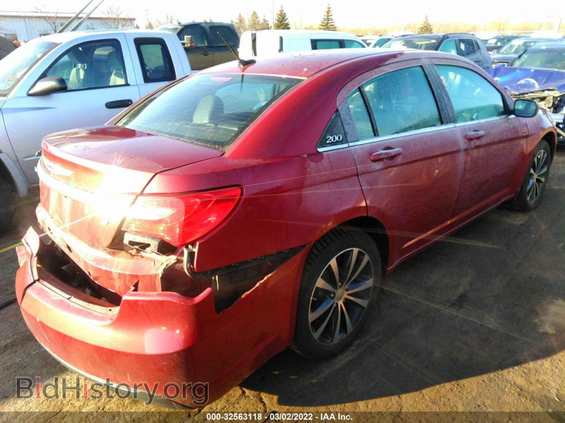 2013 CHRYSLER 200 - VIN: 1C3CCBCG1DN767961 - Фото 4