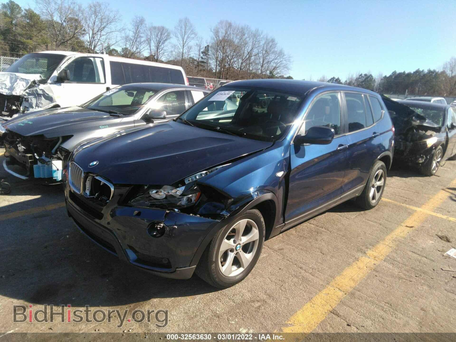 2011 BMW X3 - VIN: 5UXWX5C52BL700001 - Фото 2
