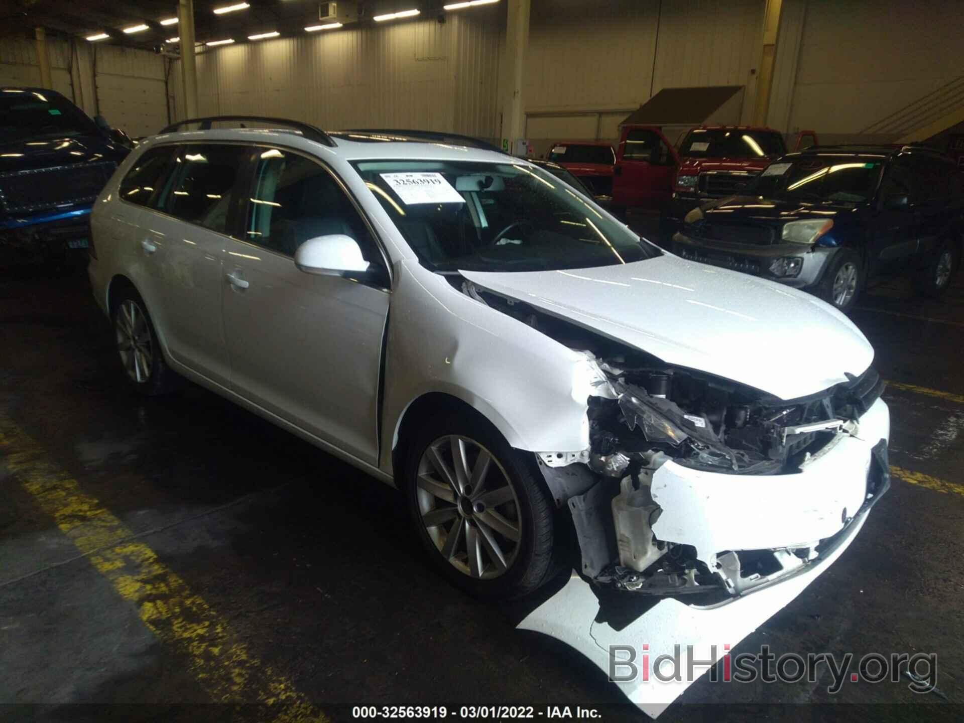 Photo 3VWPL7AJ6EM627566 - VOLKSWAGEN JETTA SPORTWAGEN 2014