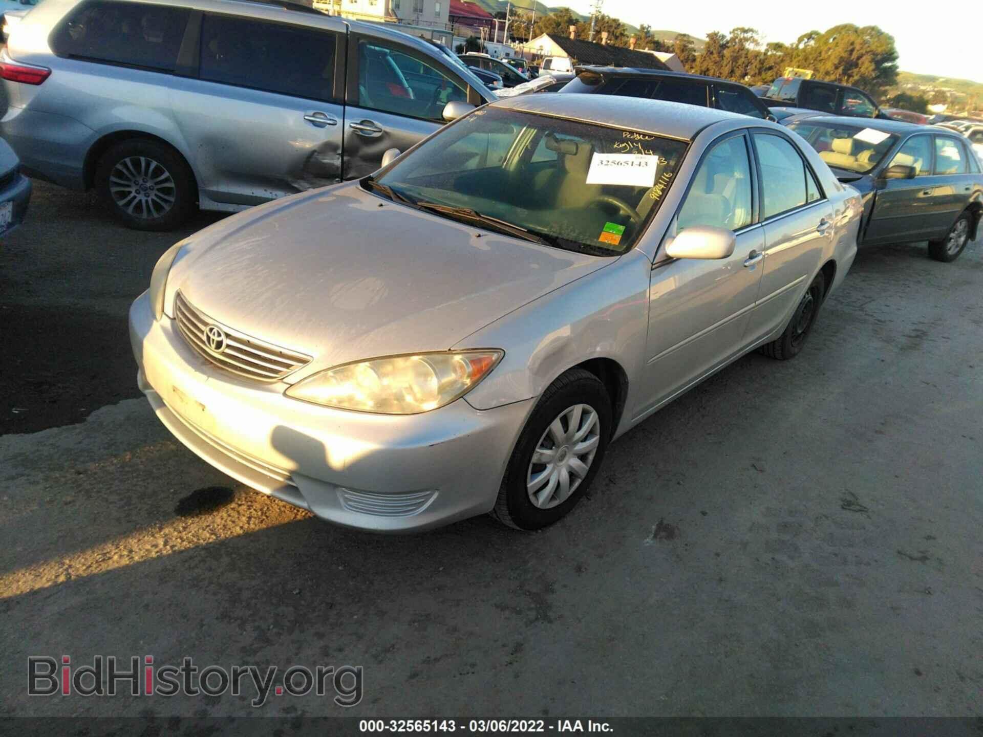 2006 TOYOTA CAMRY - VIN: 4T1BE32K96U725278 - Фото 2