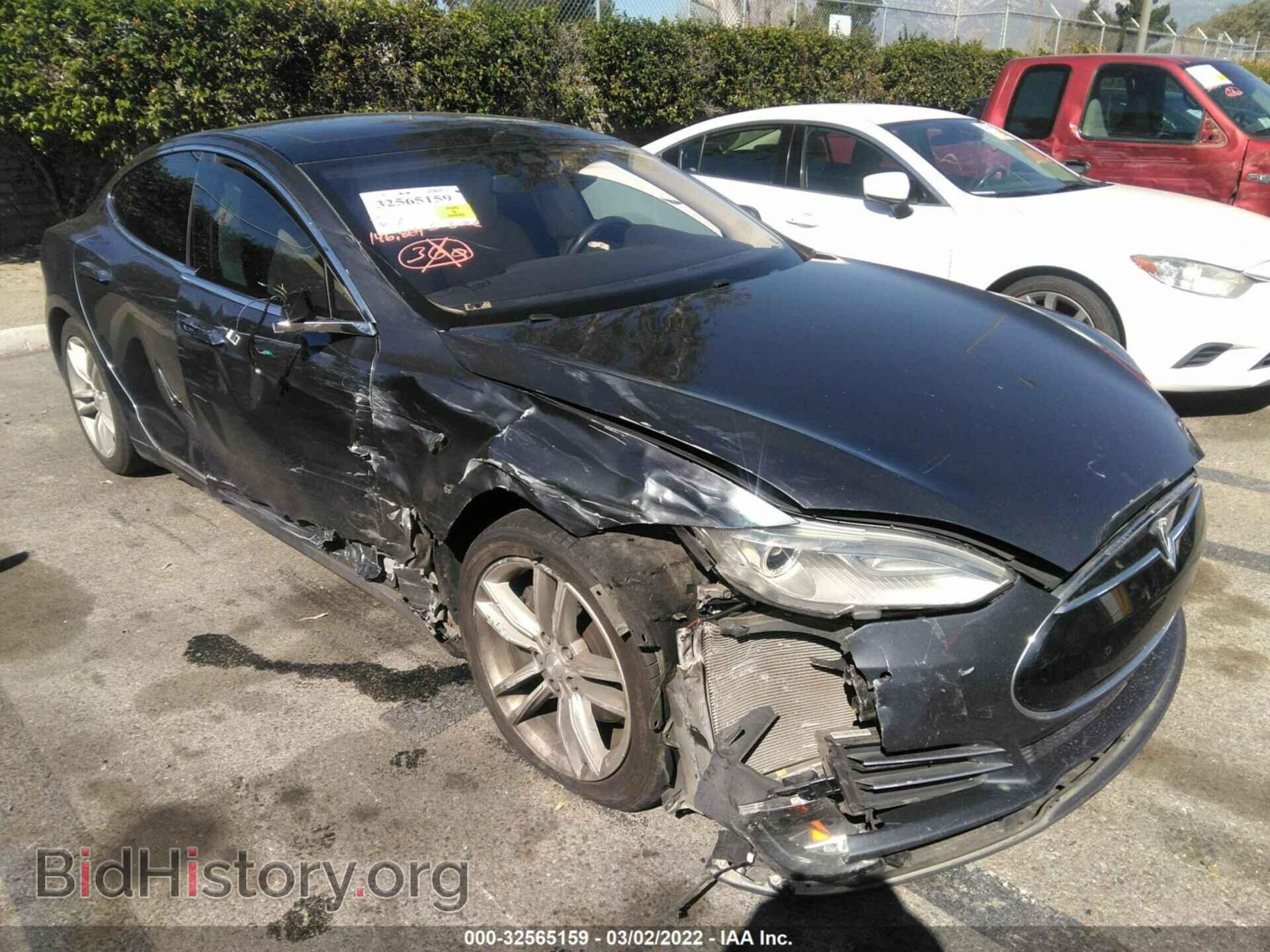 Фотография 5YJSA1H17EFP63635 - TESLA MODEL S 2014