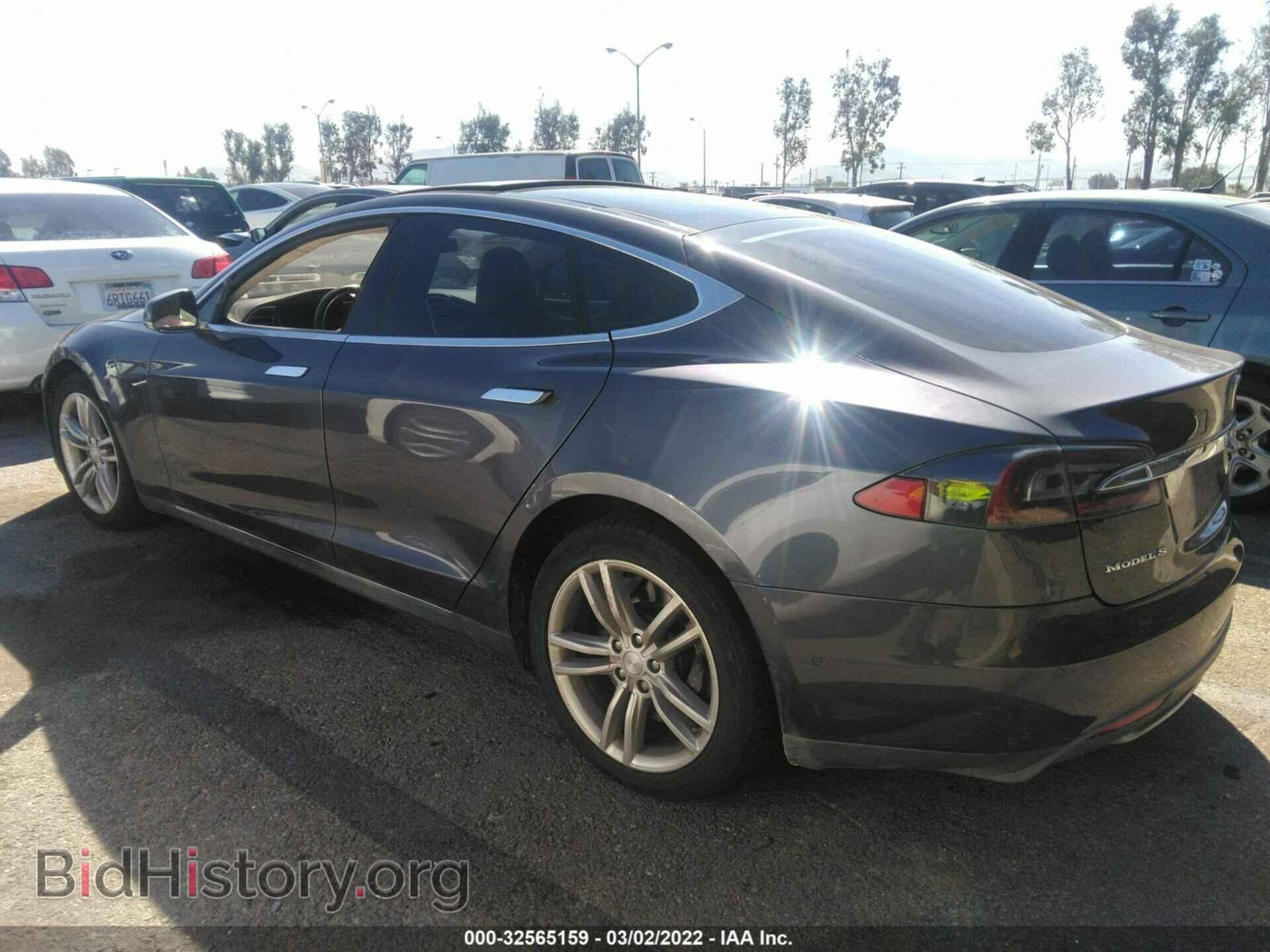 2014 TESLA MODEL S - VIN: 5YJSA1H17EFP63635 - Фото 3