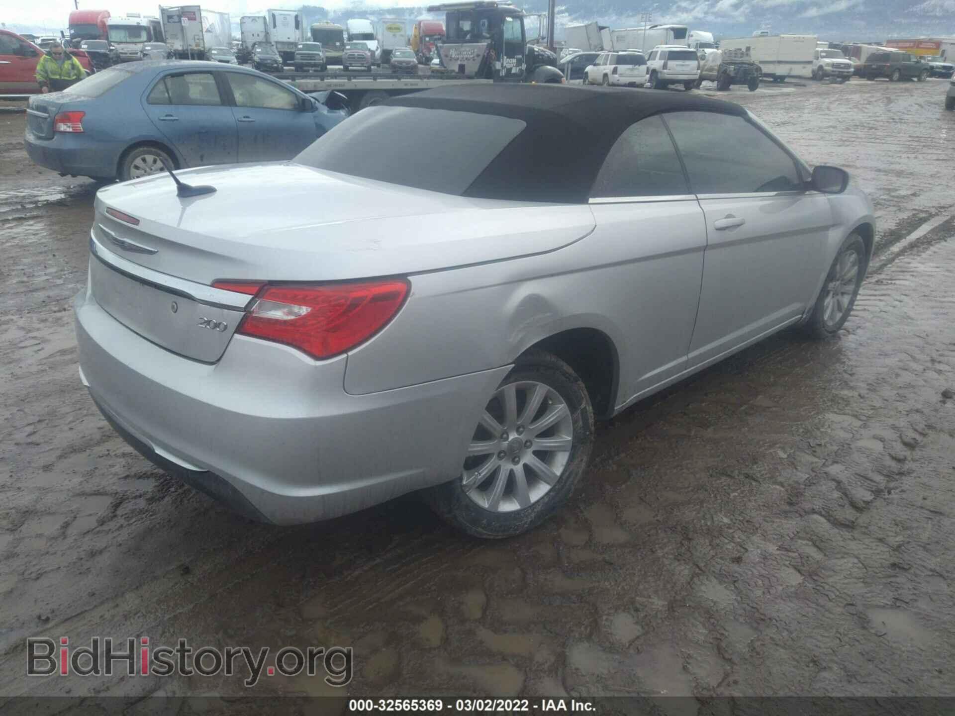 2012 CHRYSLER 200 - VIN: 1C3BCBEB8CN121926 - Photo 4