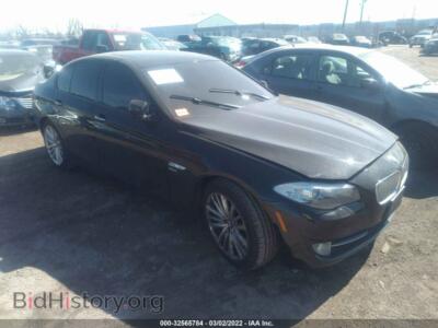 2011 BMW 5 SERIES 550i xDrive, черный — VIN WBAFU9C51BC786738, IAAI