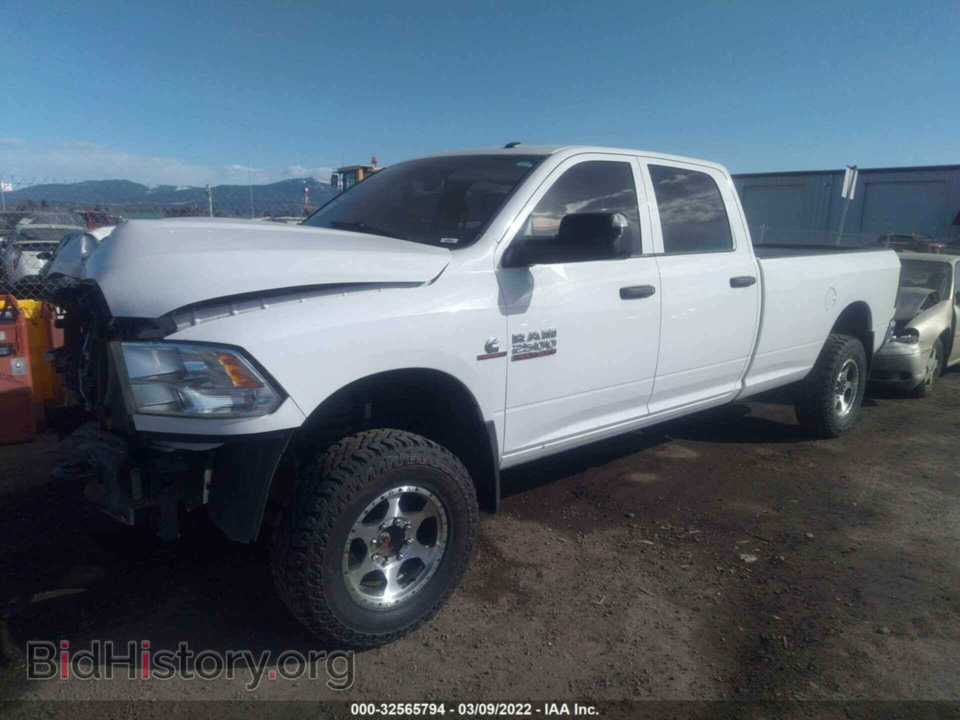 2015 RAM 2500 - VIN: 3C6UR5HL5FG558165 - Photo 2