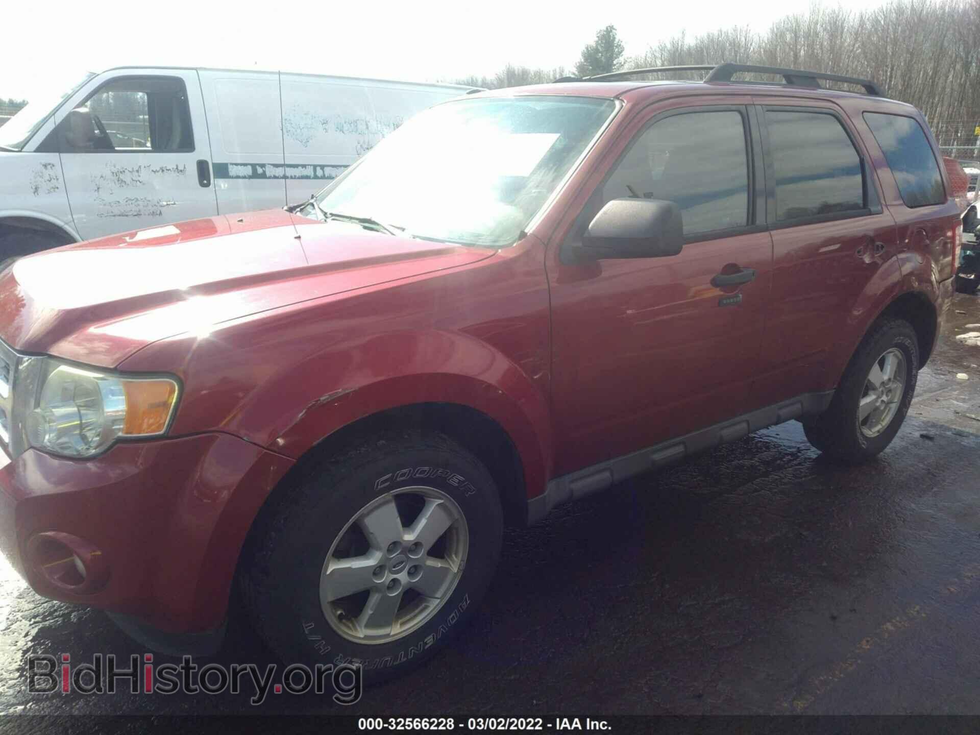 2010 FORD ESCAPE - VIN: 1FMCU9D75AKD30120 - Фото 2