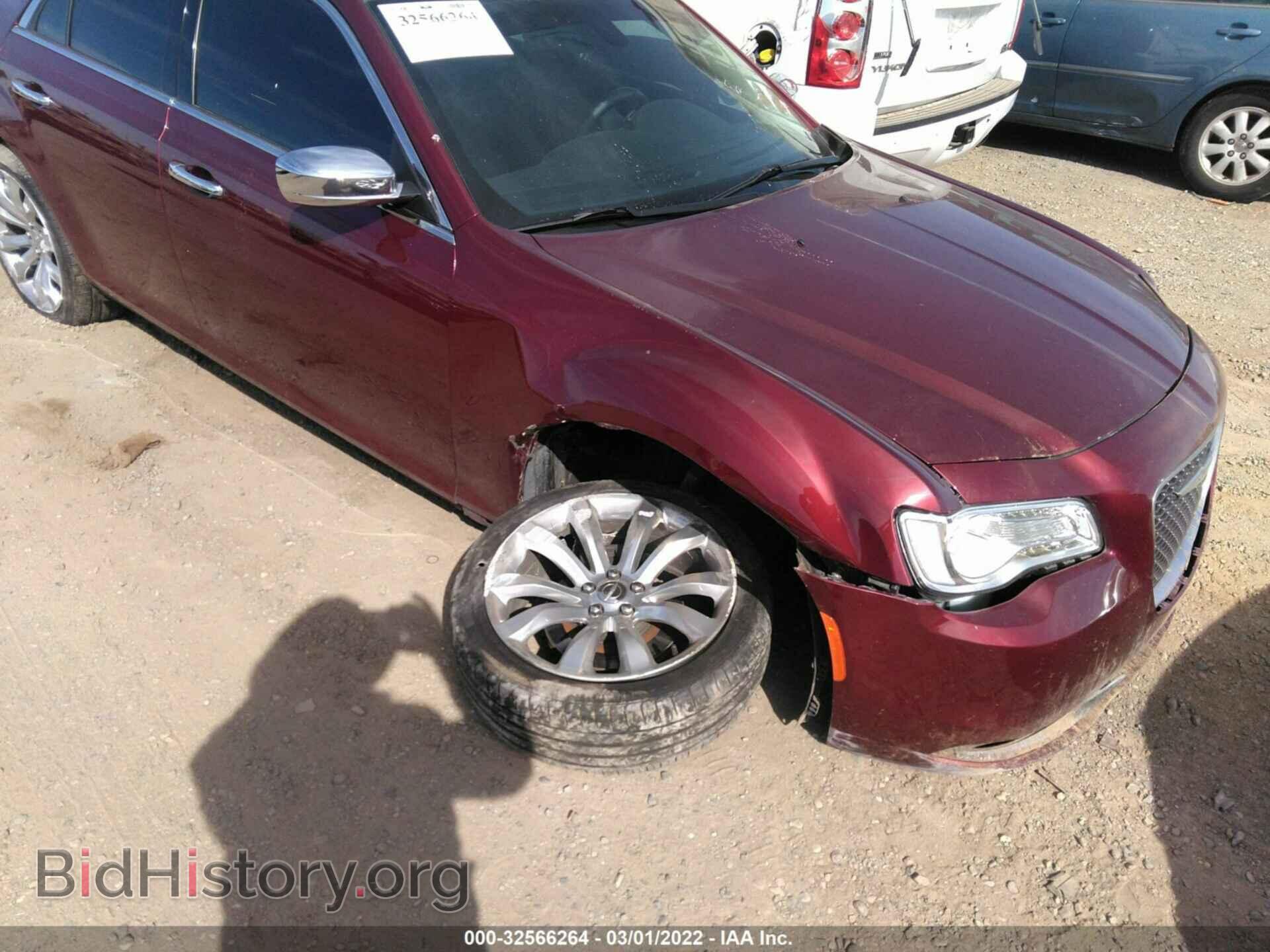2019 CHRYSLER 300 - VIN: 2C3CCAEG7KH609766 - Фото 6