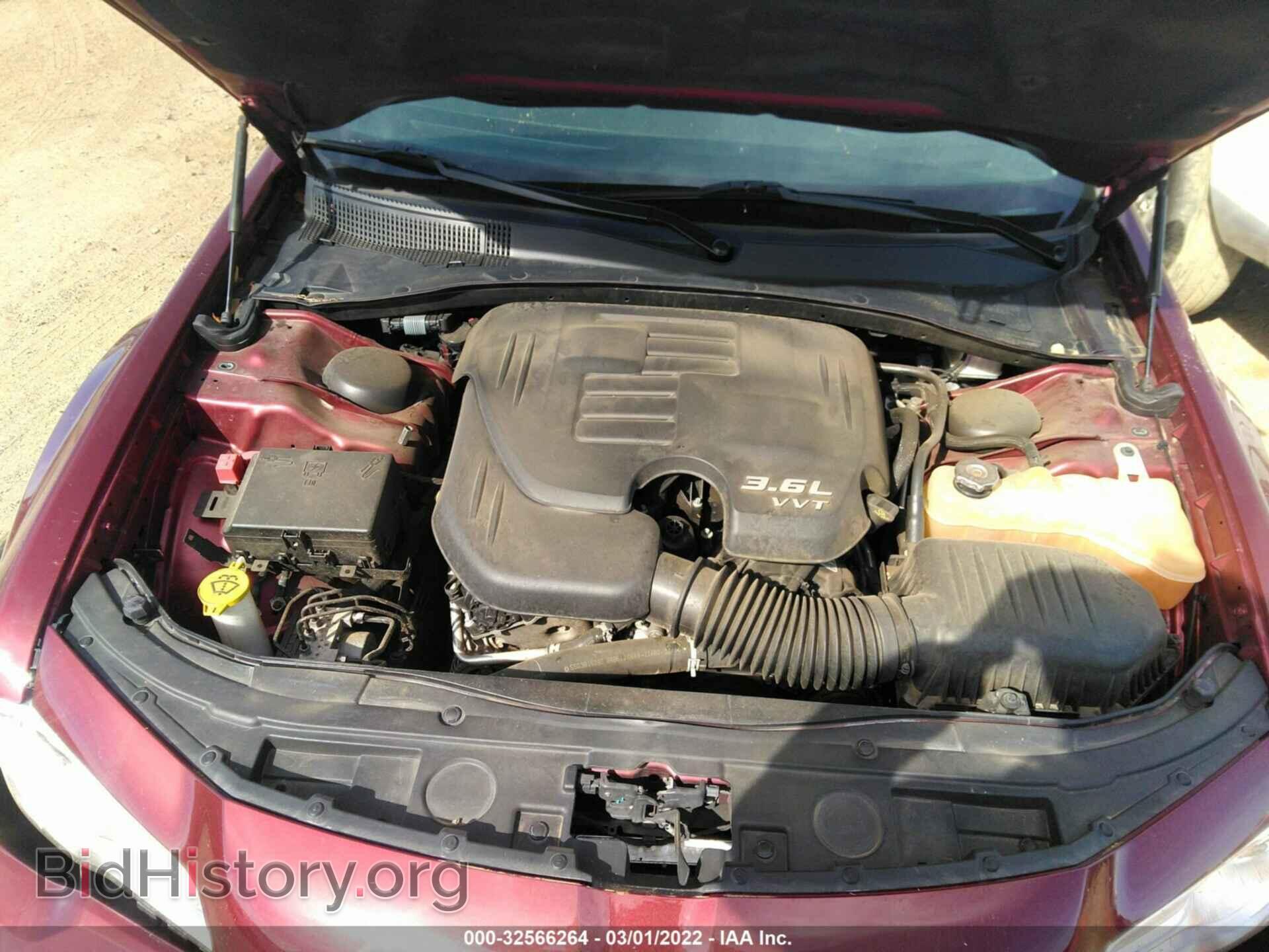 2019 CHRYSLER 300 - VIN: 2C3CCAEG7KH609766 - Фото 10
