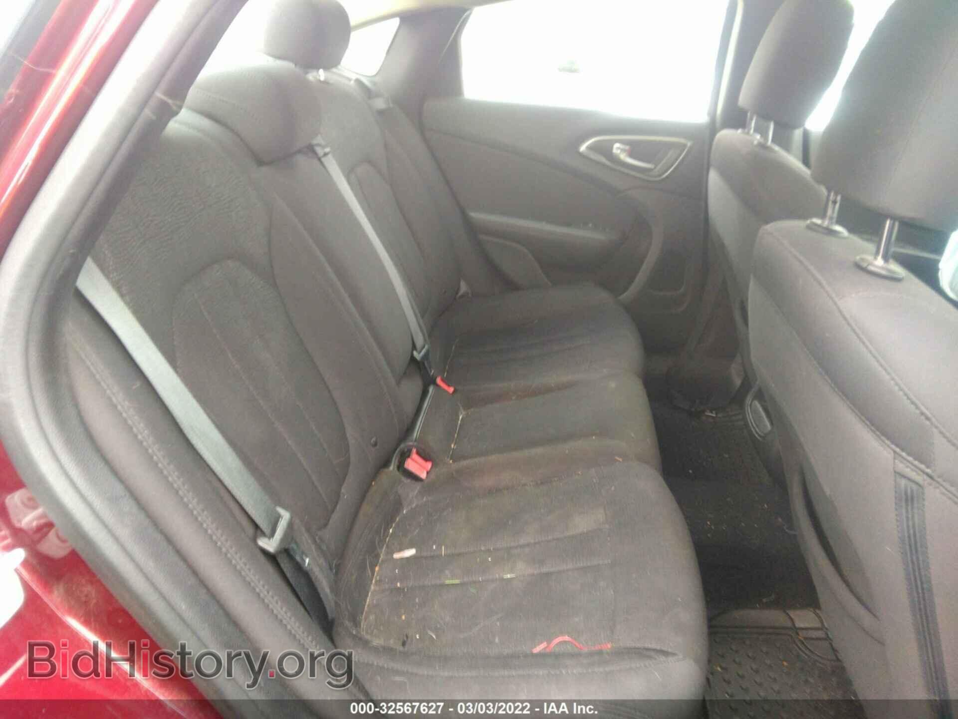 2016 CHRYSLER 200 - VIN: 1C3CCCAB7GN112561 - Фото 8