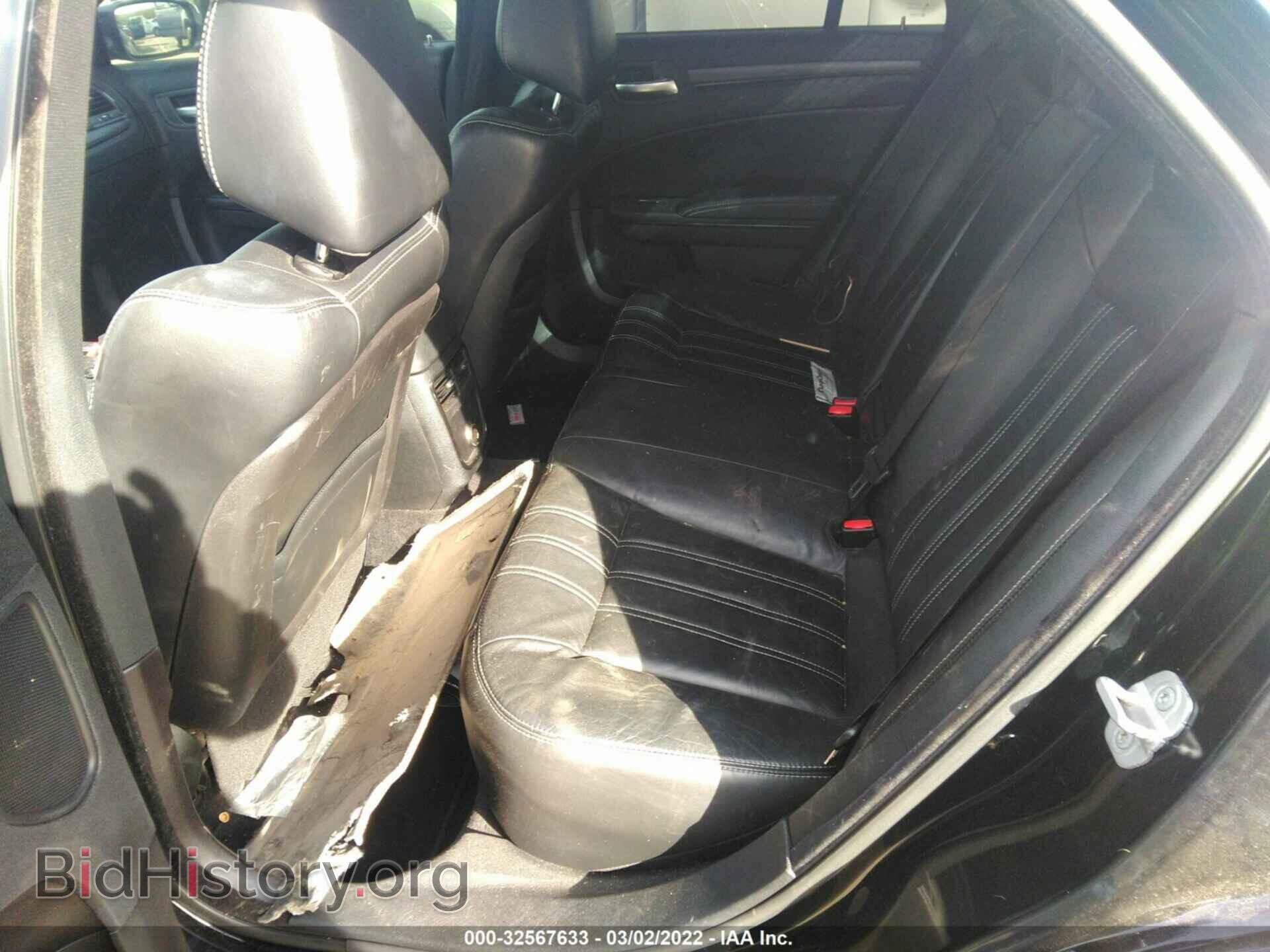 2013 CHRYSLER 300 - VIN: 2C3CCABG0DH561485 - Фото 8