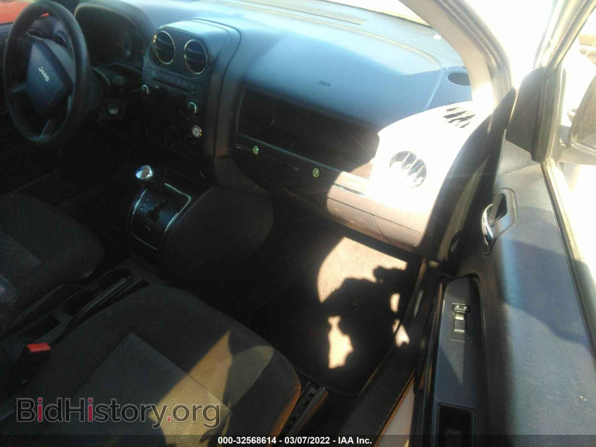 2009 JEEP COMPASS - VIN: 1J4FT47B39D211659 - Фото 5